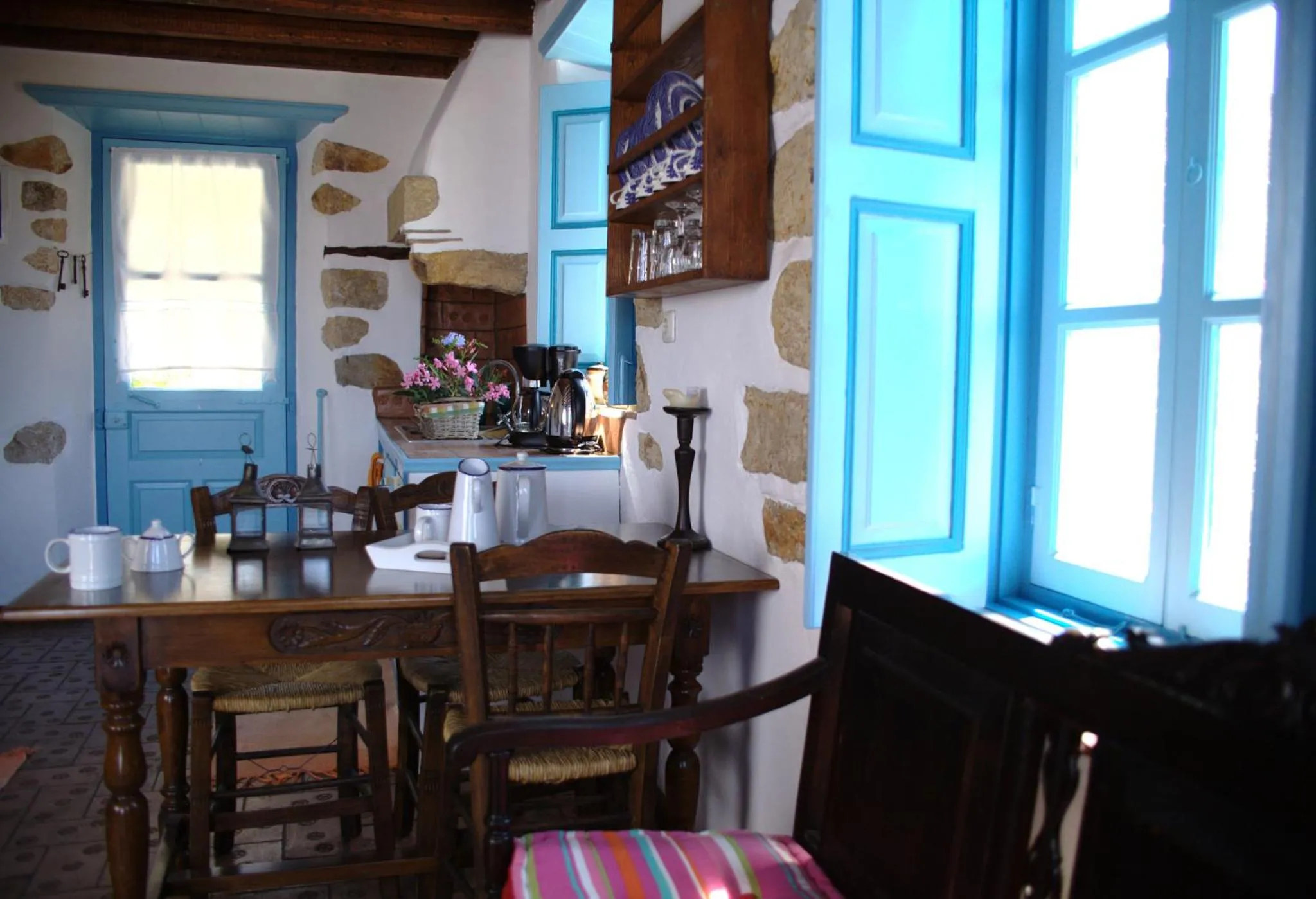 Seating area in Eirini Luxury Hotel Villas