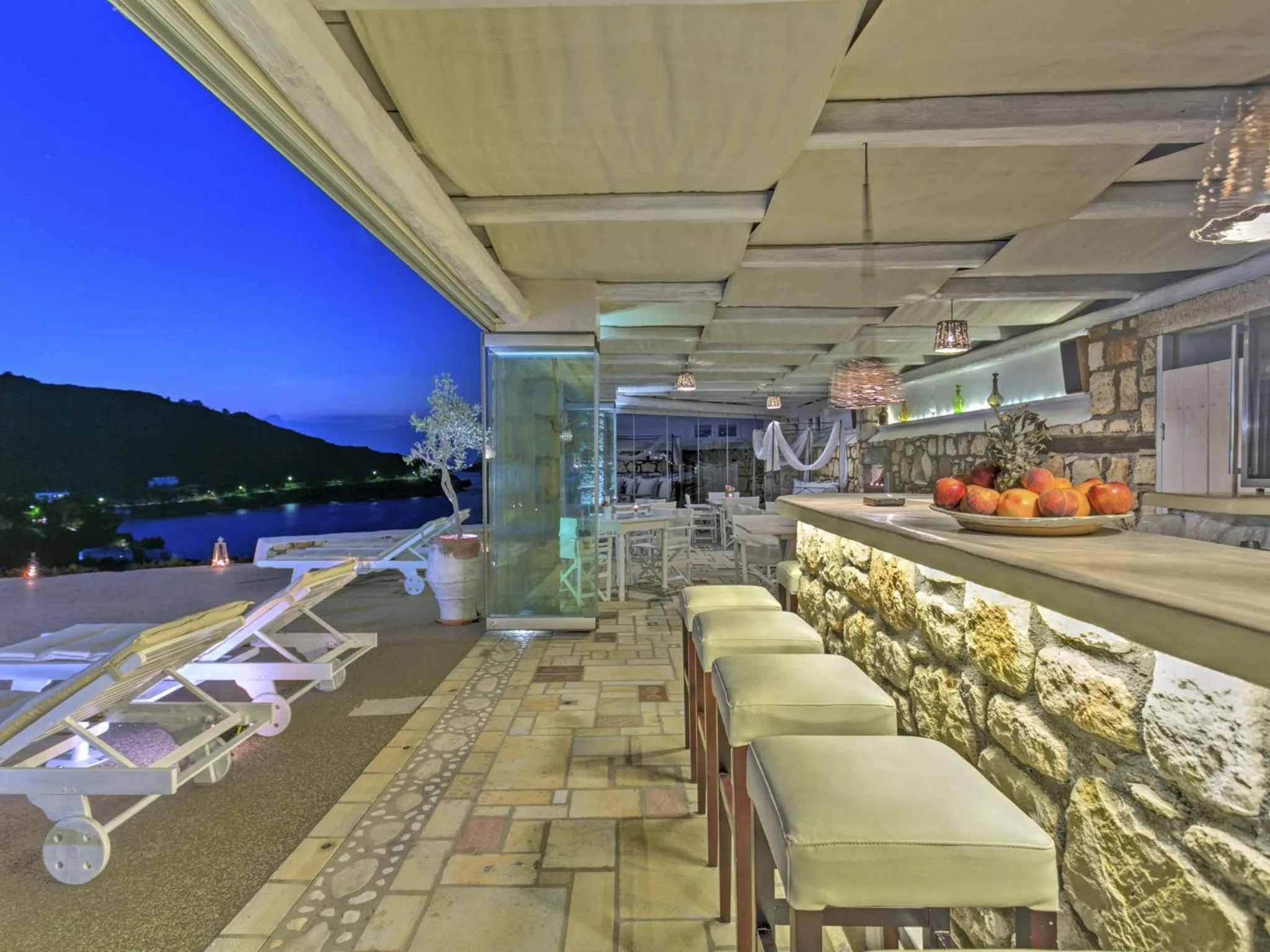 Lounge or bar in Eirini Luxury Hotel Villas
