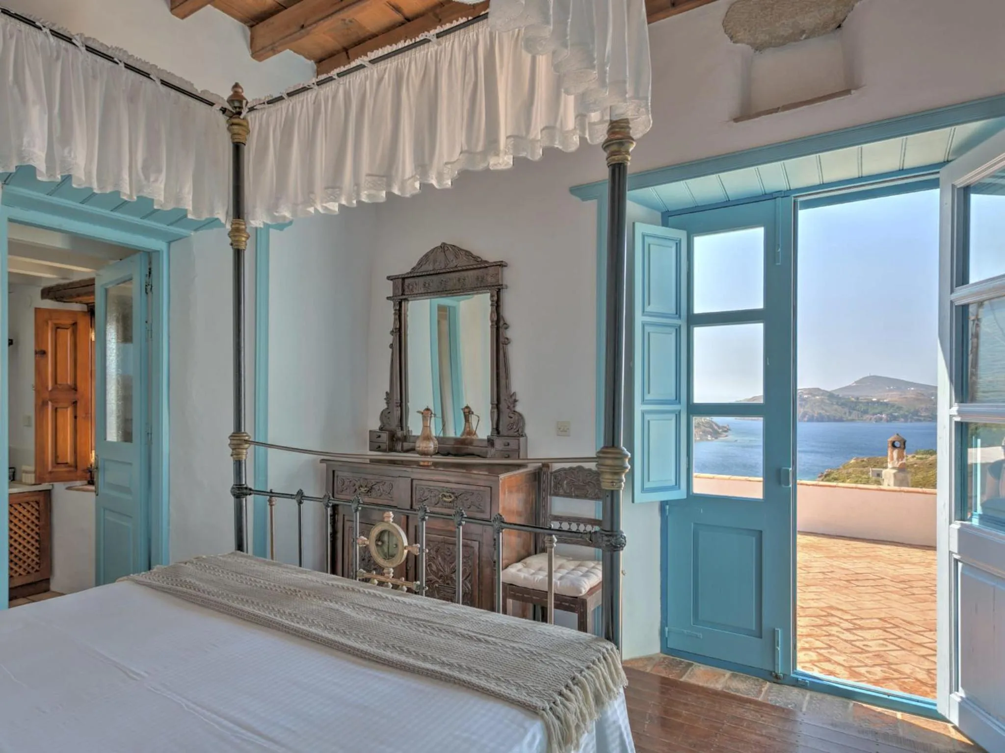 Bedroom, Bed in Eirini Luxury Hotel Villas