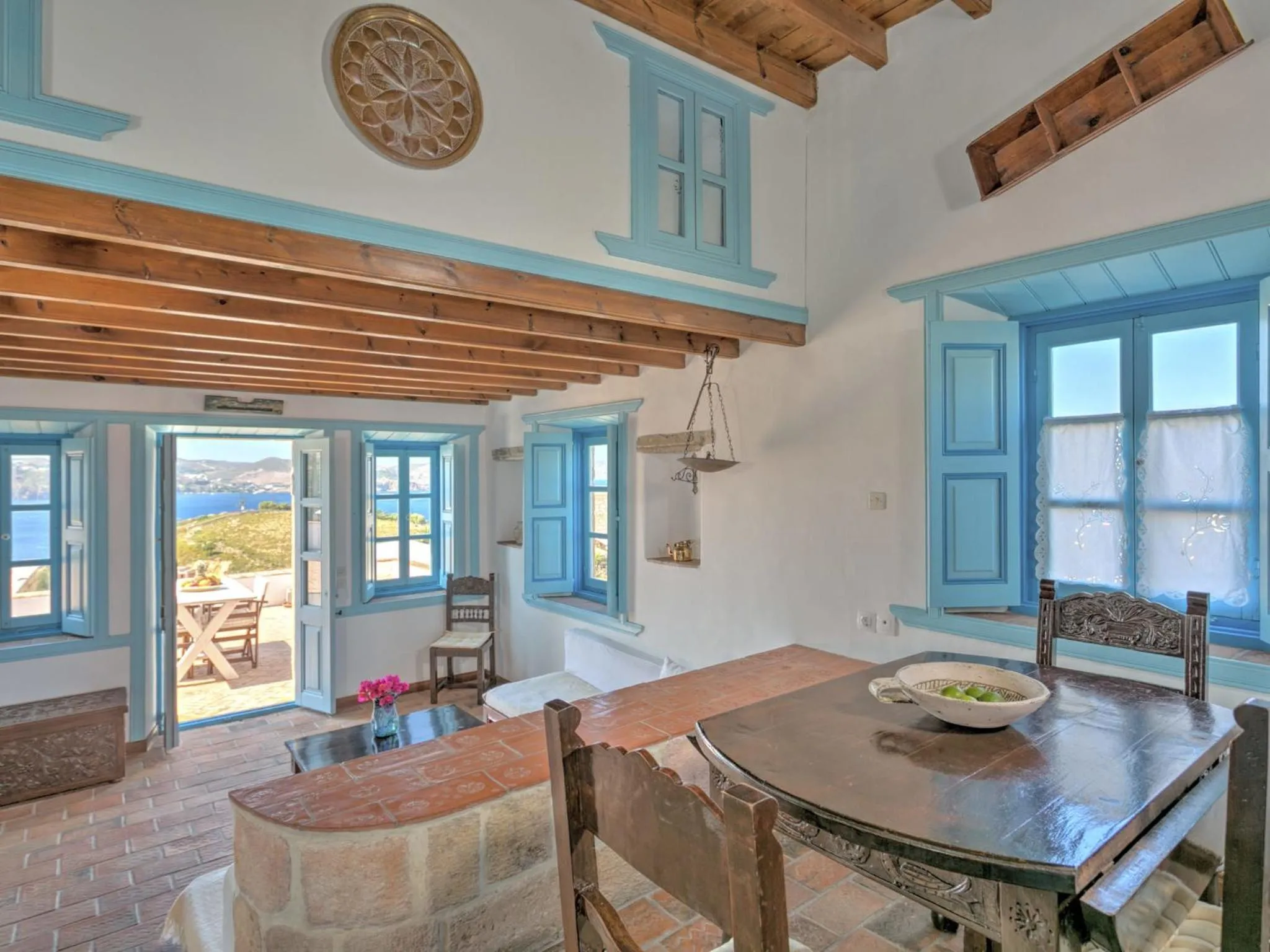 Living room in Eirini Luxury Hotel Villas