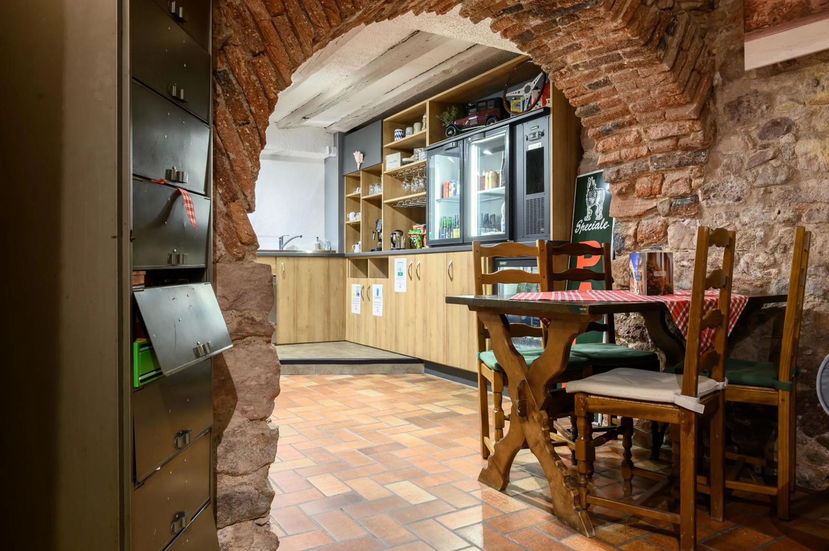 Lounge or bar in Hôtel le Saint Nicolas