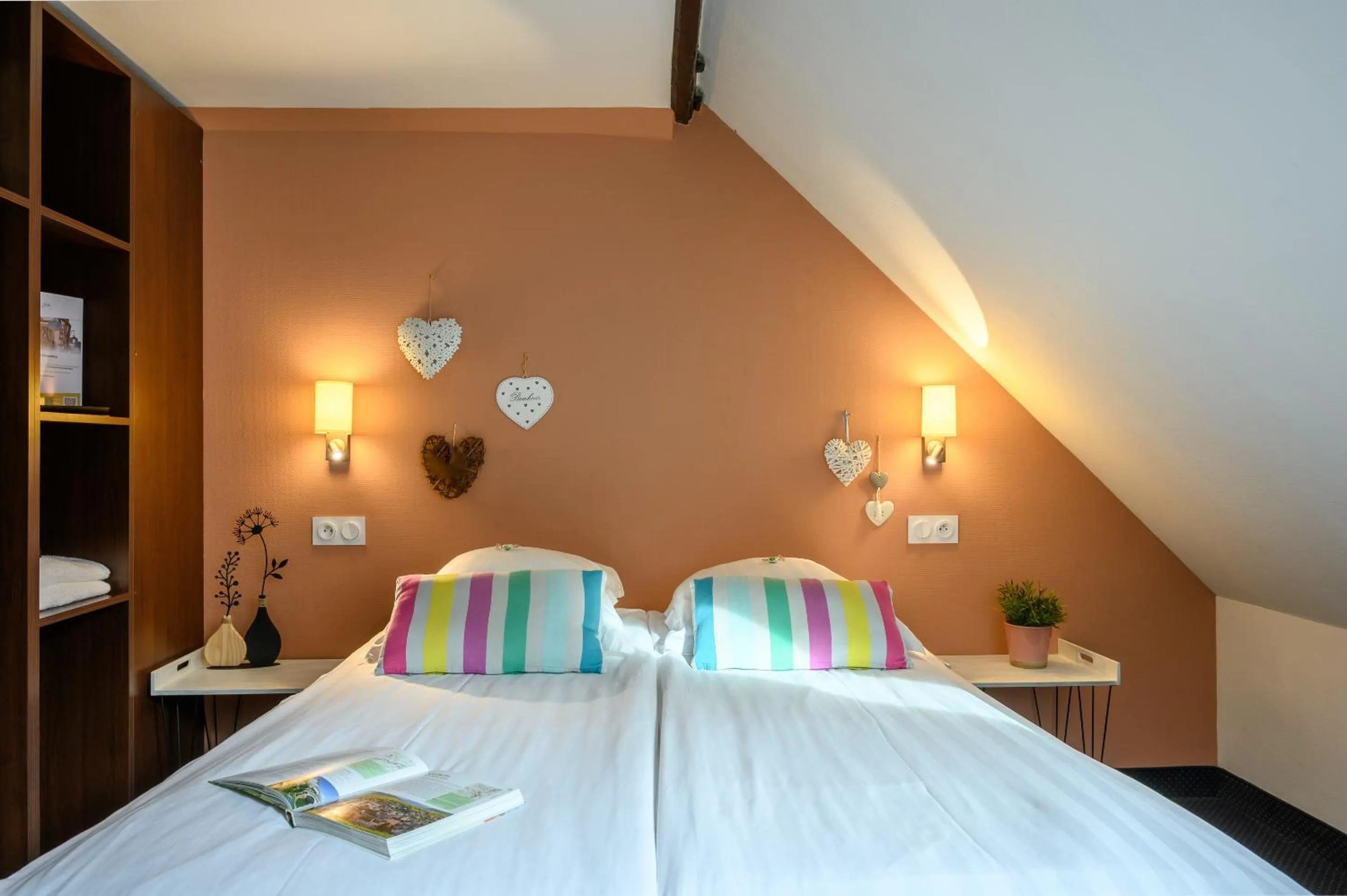 Bed in Hôtel le Saint Nicolas