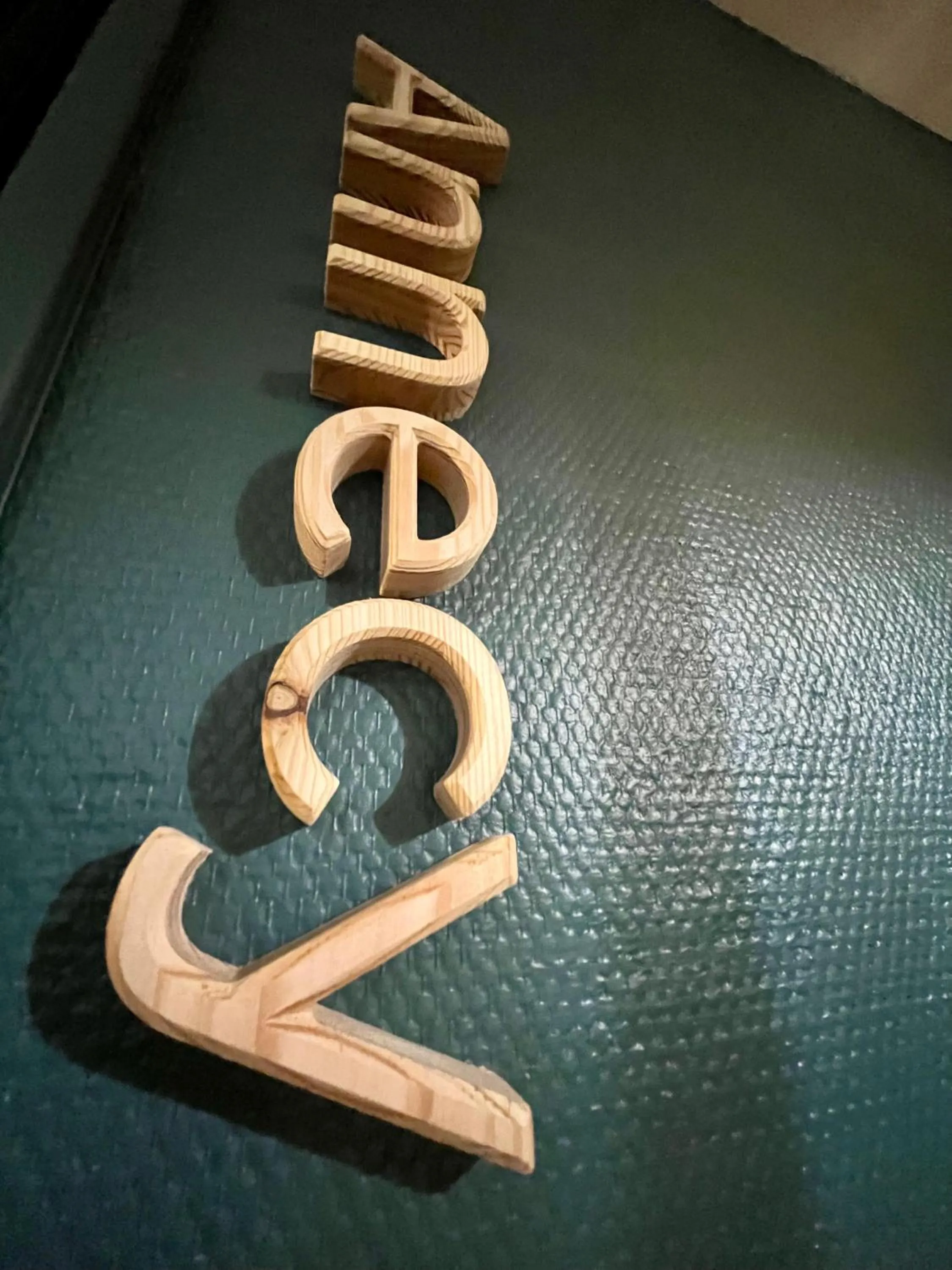 Decorative detail in Hôtel Restaurant La Maison