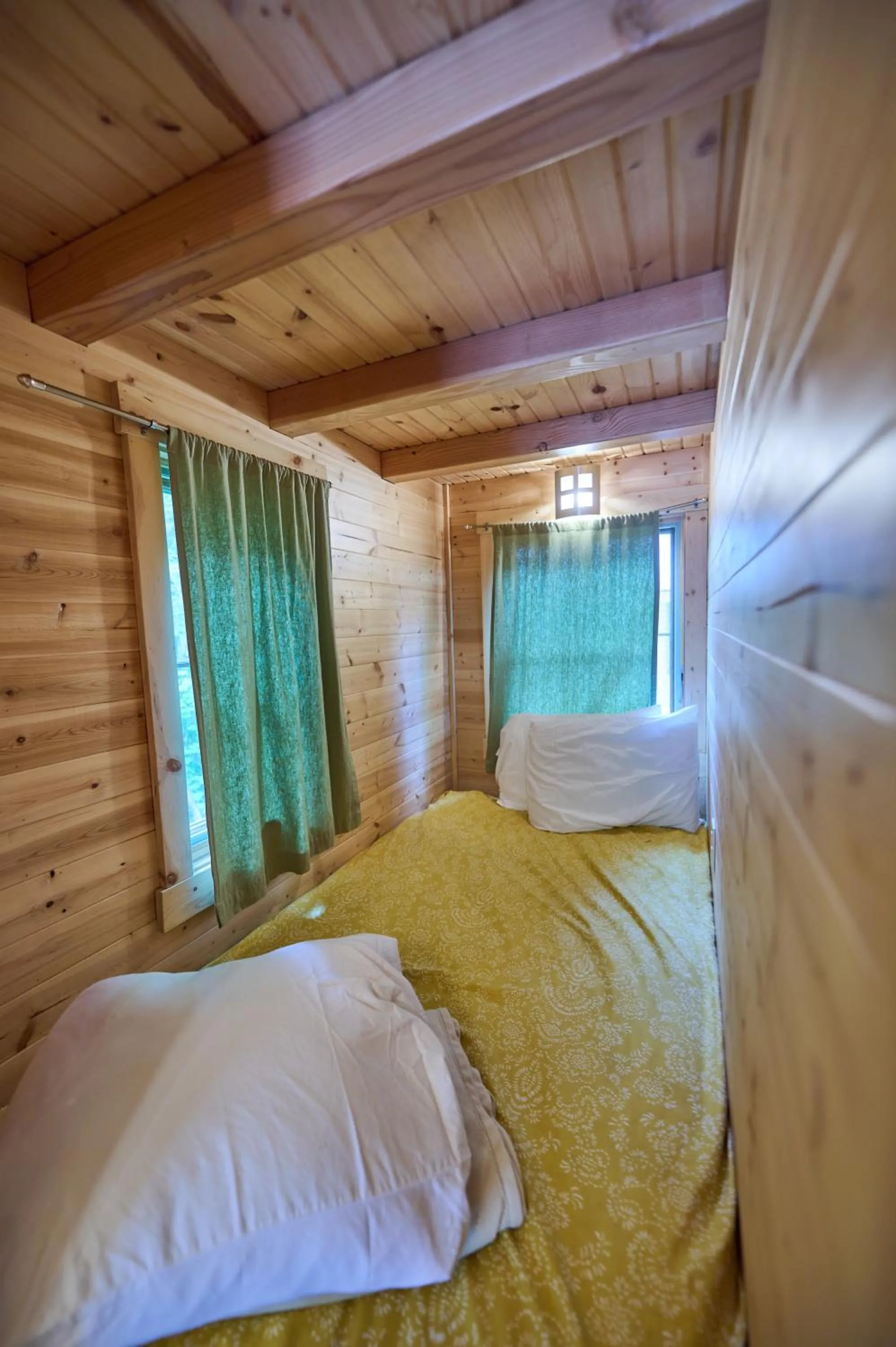 Bed in Mt Hood Tiny House Village