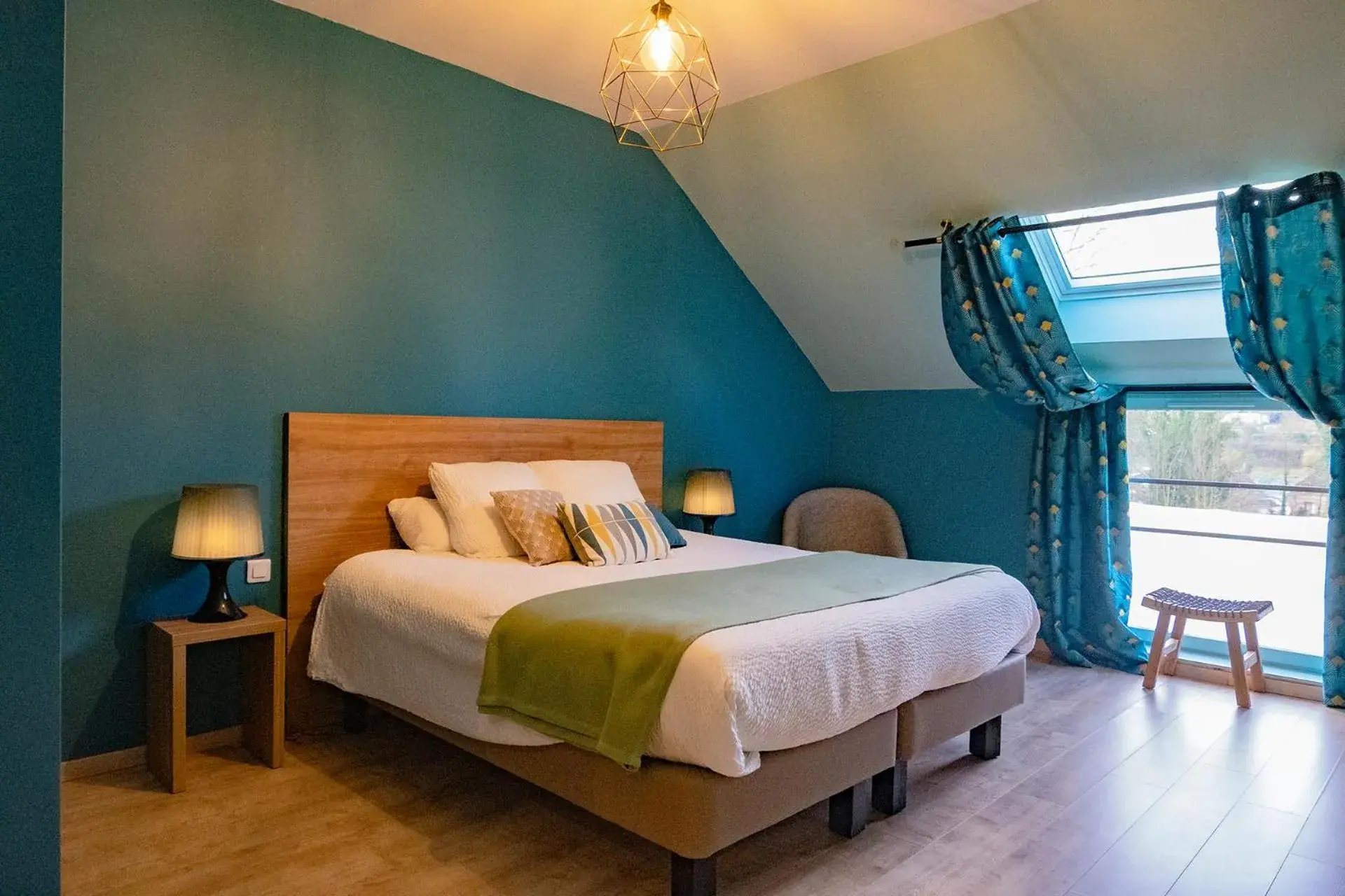 Bedroom, Bed in LOGIS-Hôtel-Restaurant La Gentilhommière Bedroom, Bed in LOGIS-Hôtel-Restaurant La Gentilhommière