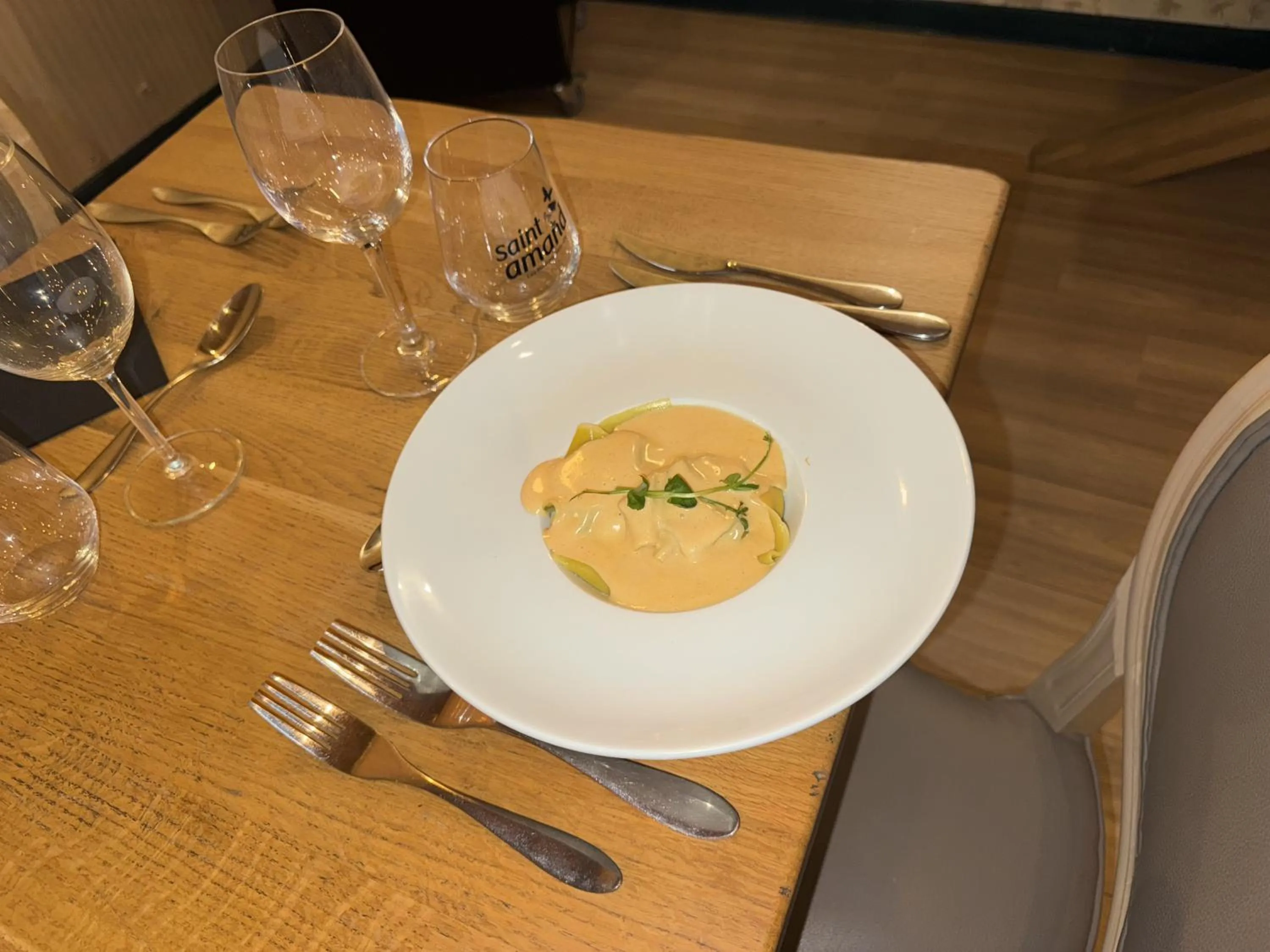 Restaurant/places to eat in LOGIS-Hôtel-Restaurant La Gentilhommière