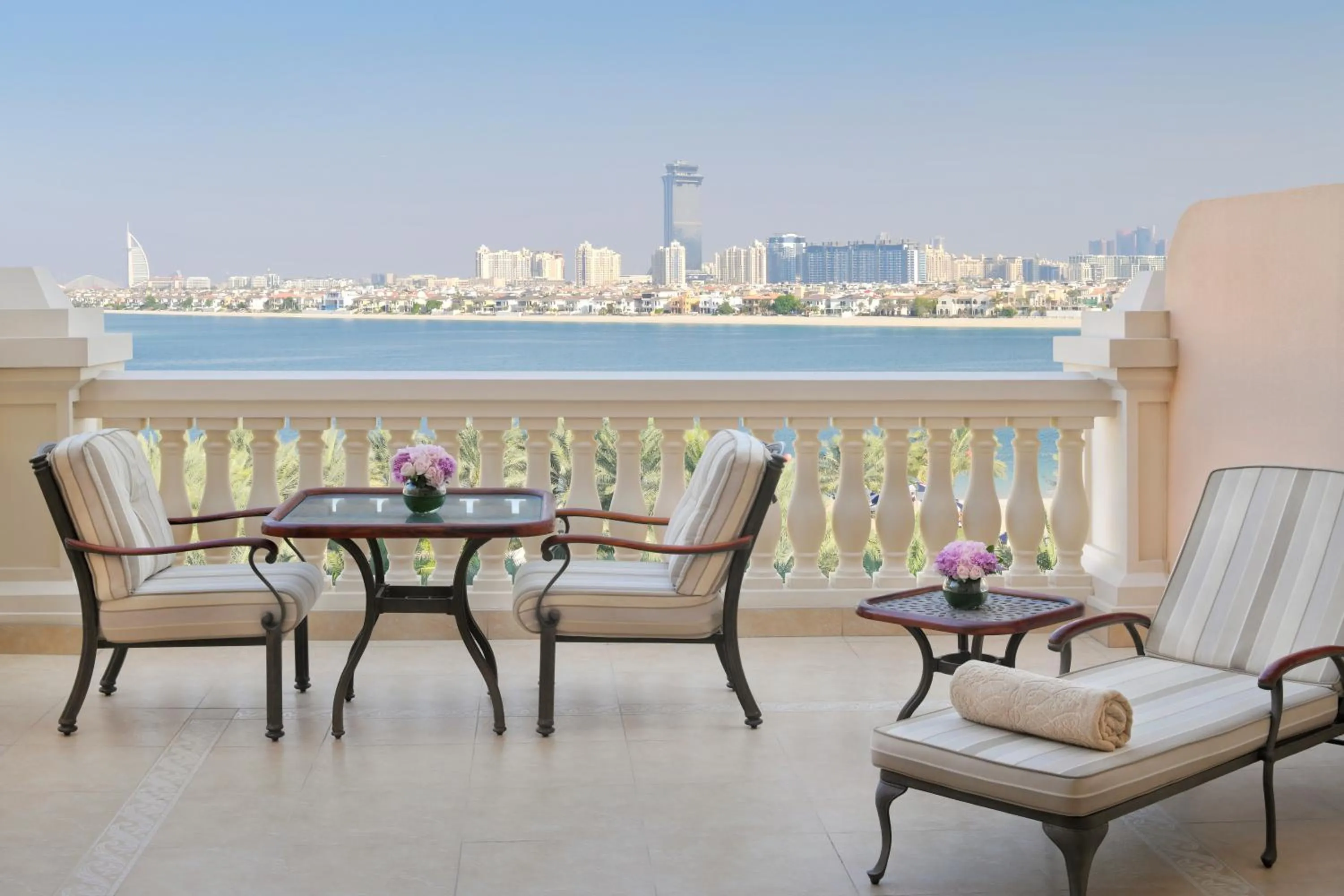 Day in Raffles The Palm