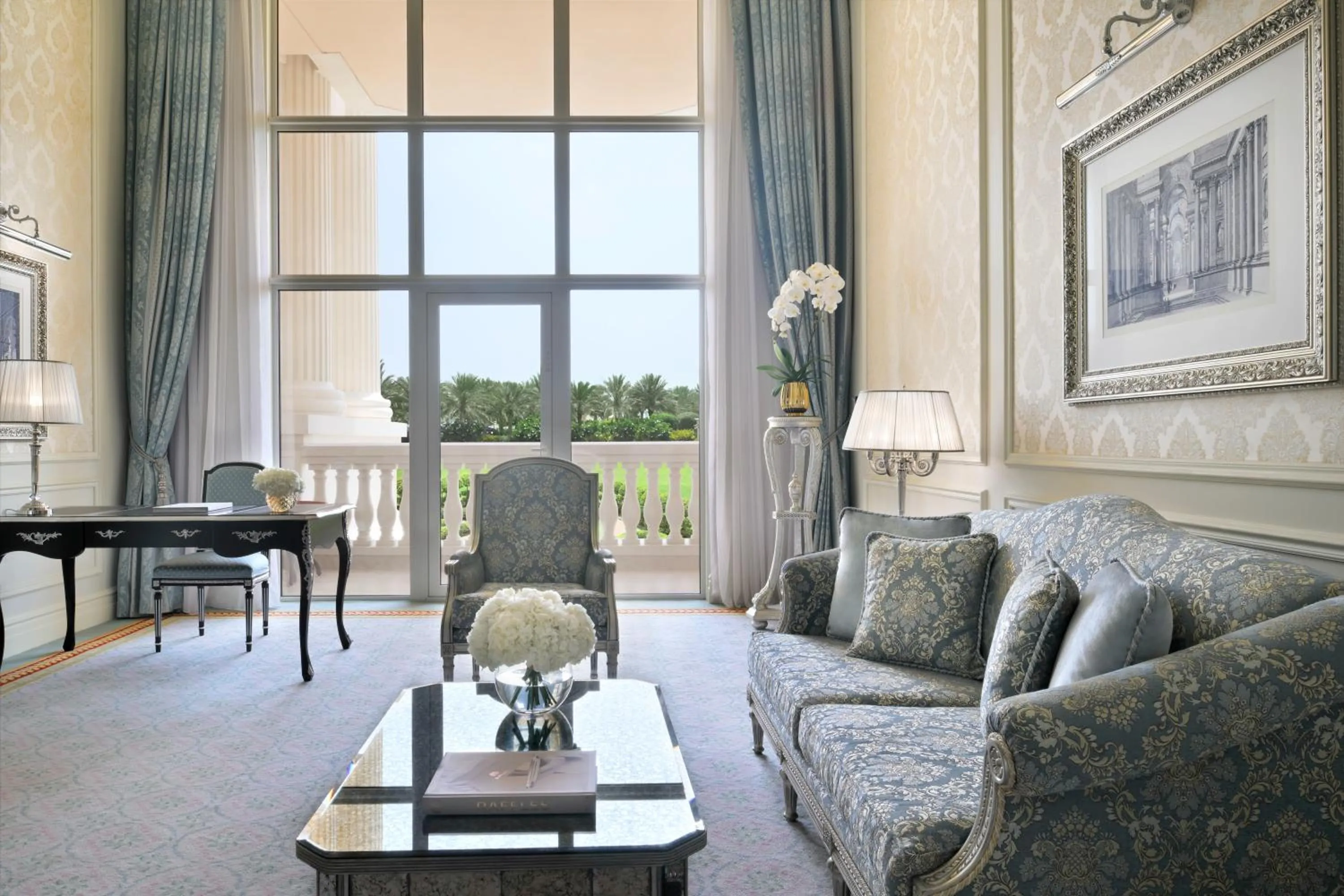 Living room in Raffles The Palm