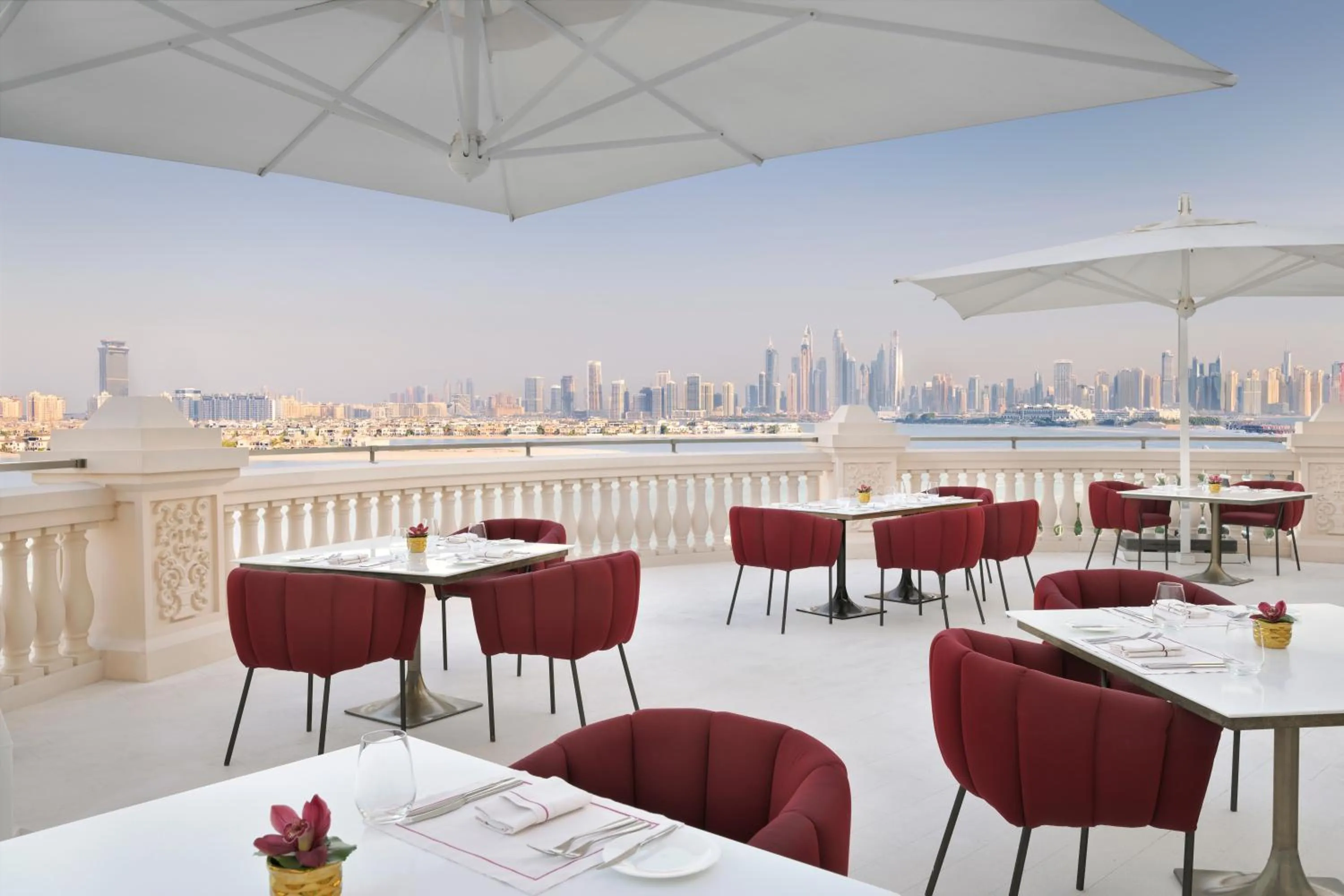 Restaurant/places to eat in Raffles The Palm