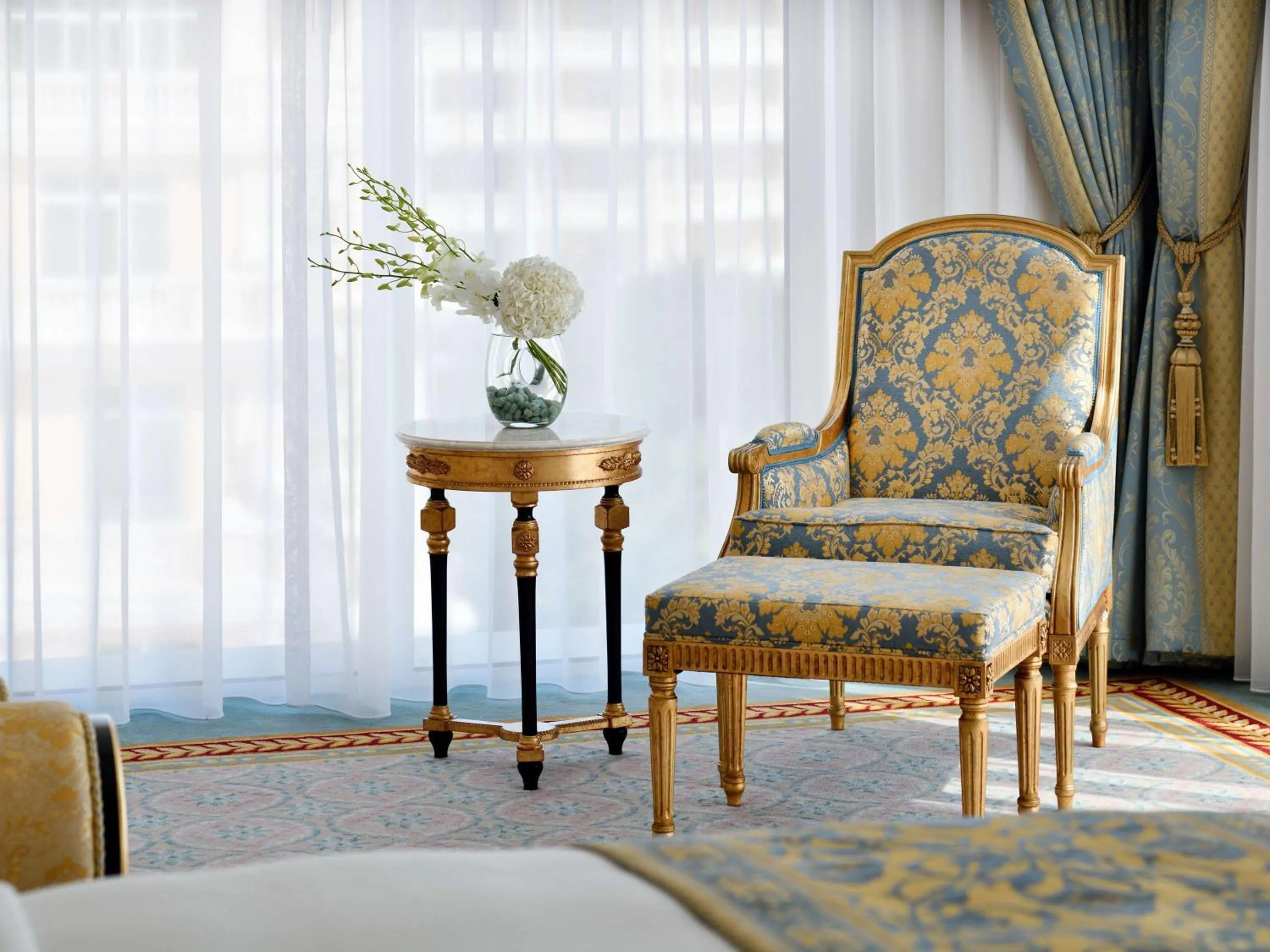 Premier Twin Ocean view With balcony  in Raffles The Palm