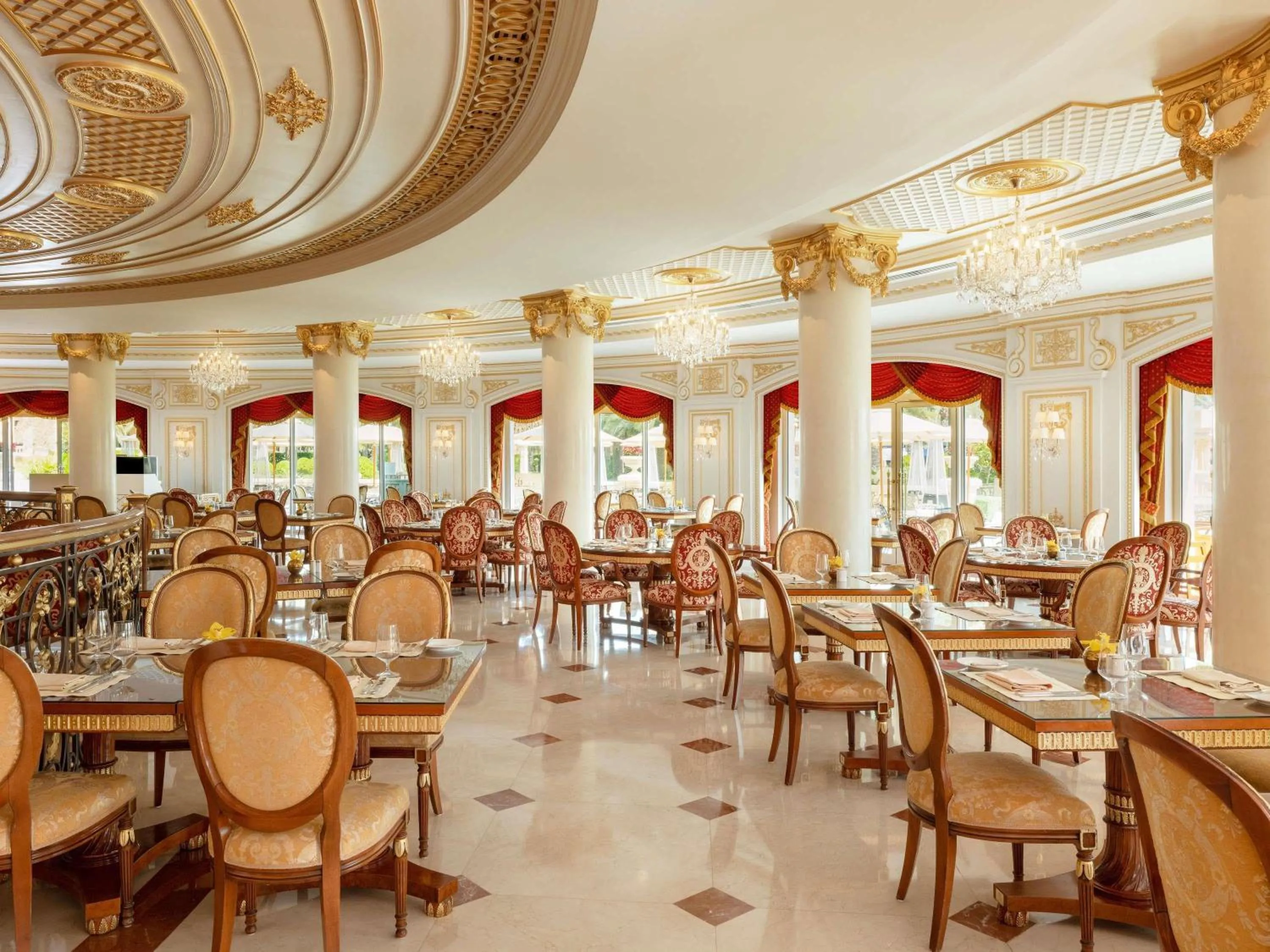 Breakfast in Raffles The Palm