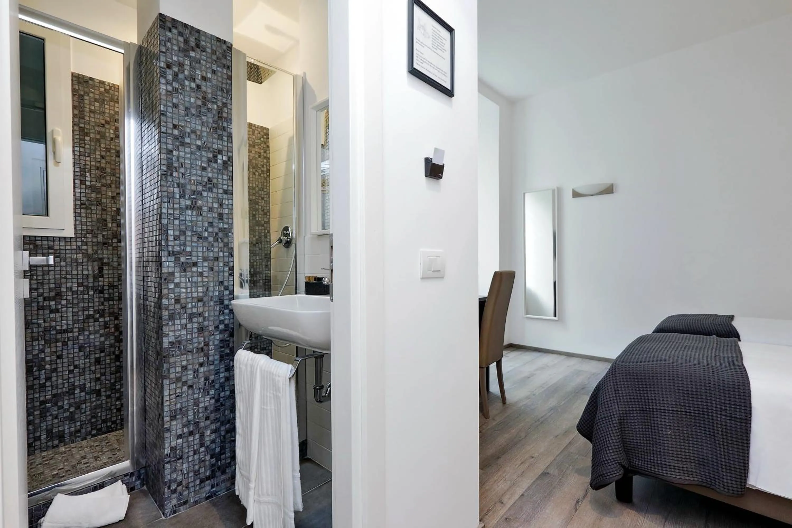 Bed in Victory Rooms