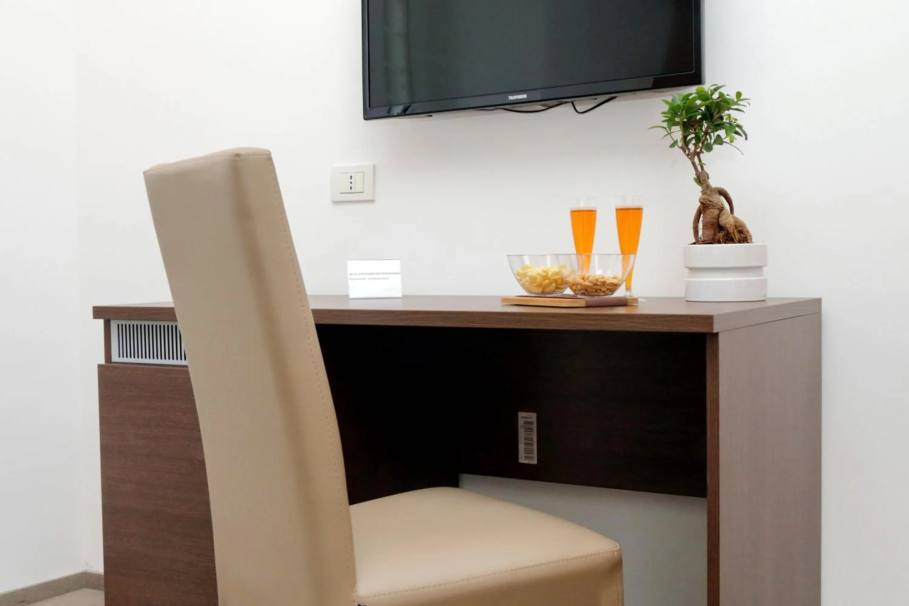 TV and multimedia in Victory Rooms