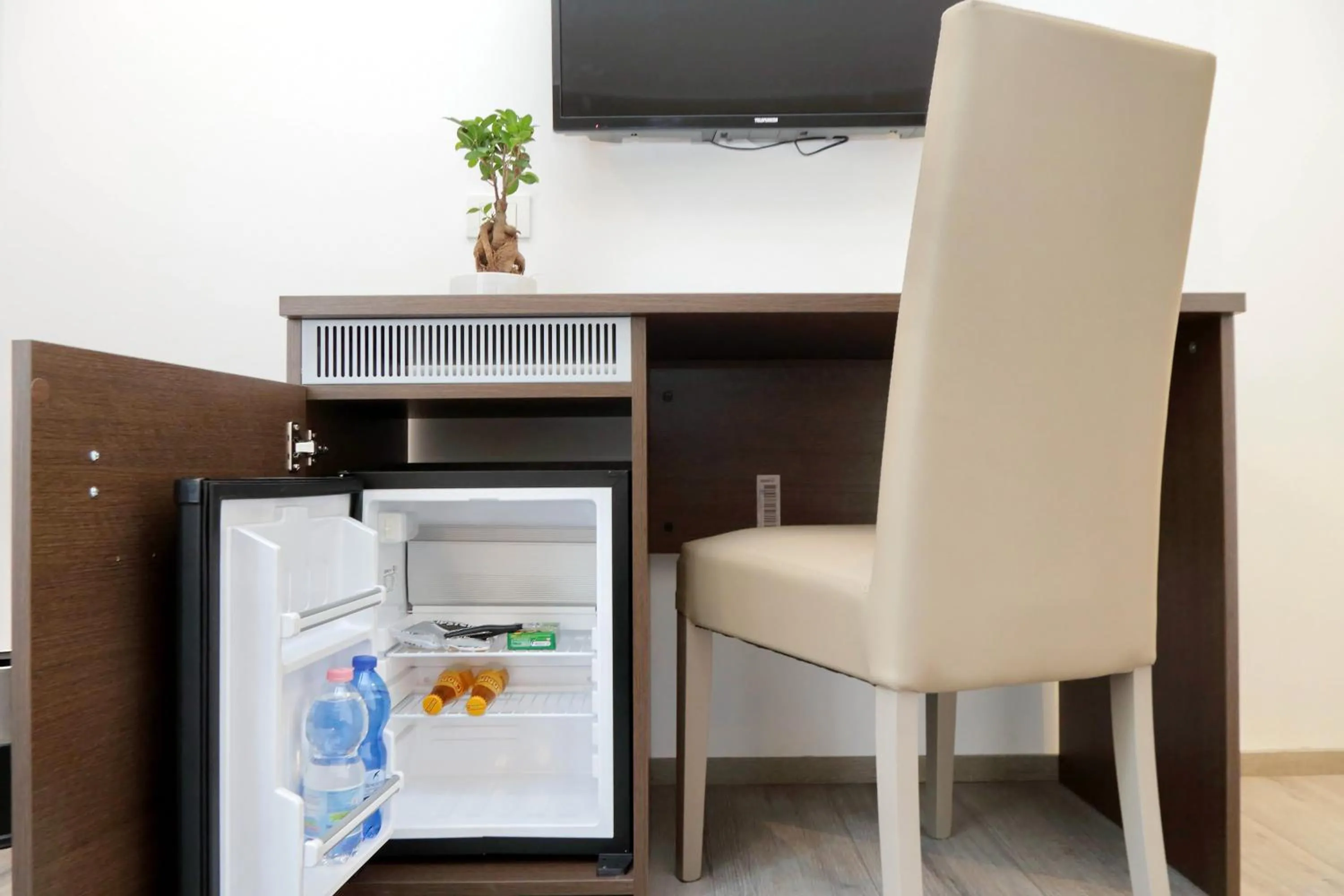 Drinks in Victory Rooms