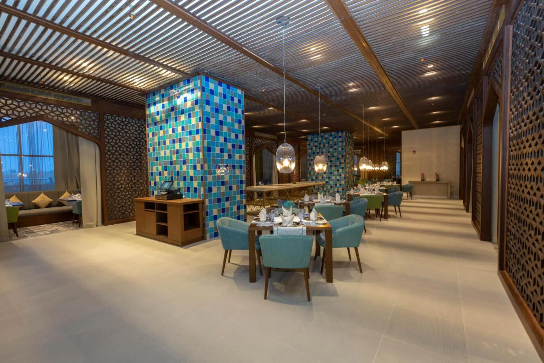 Restaurant/places to eat in Tilal Riyadh