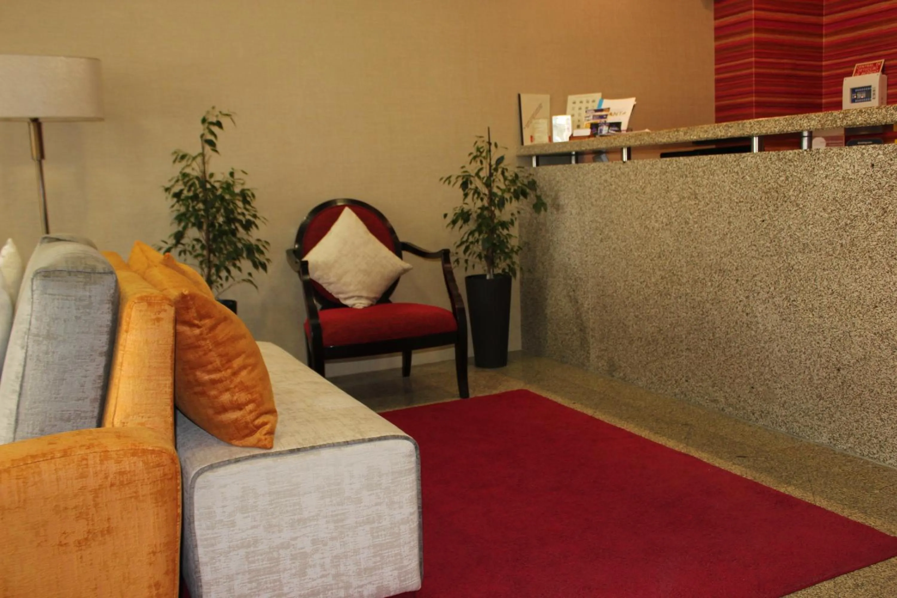 Communal lounge/ TV room in Hotel dos Loios