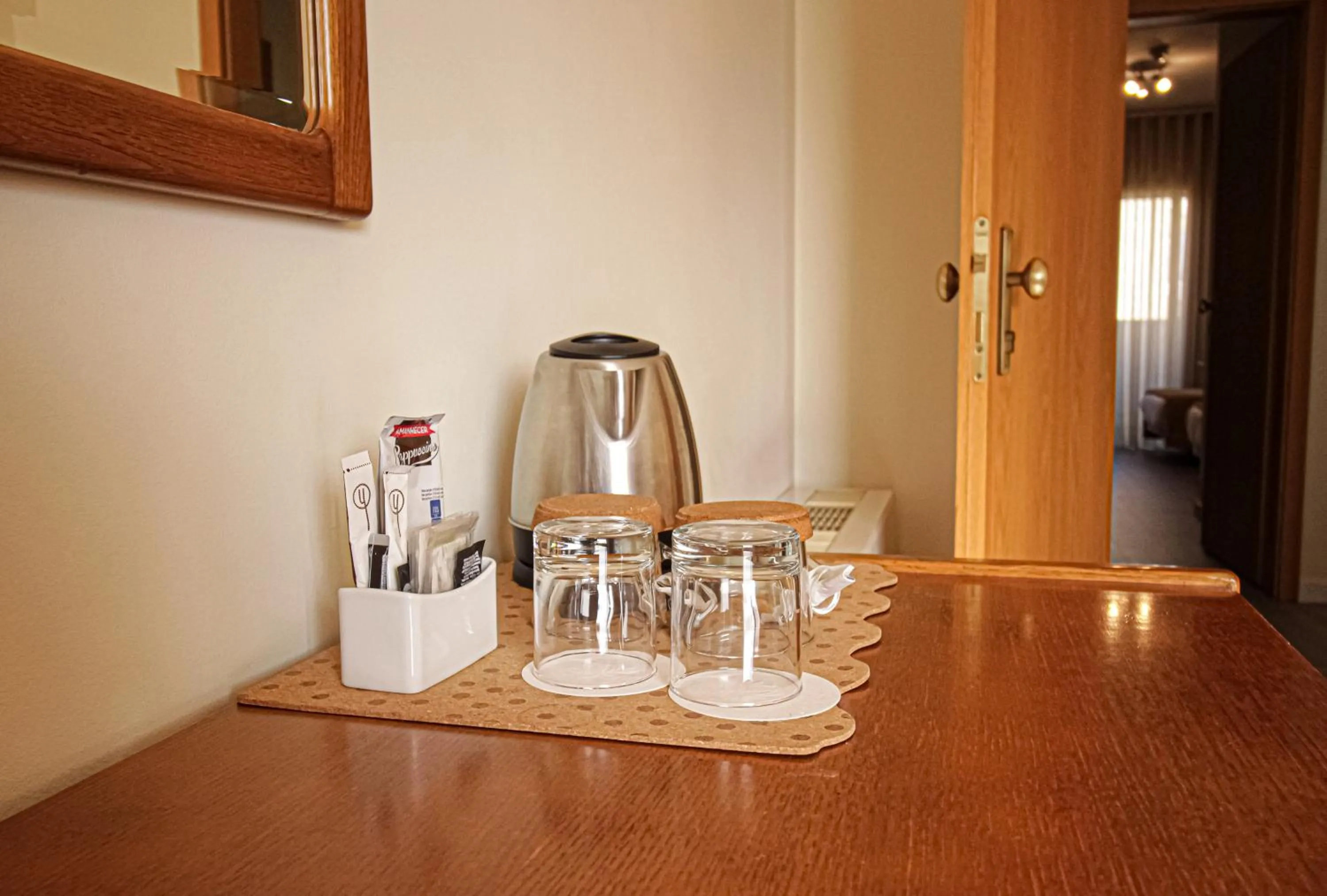 Coffee/tea facilities in Hotel dos Loios