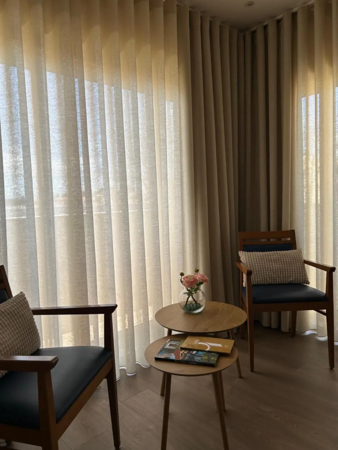 Seating area in Hotel dos Loios