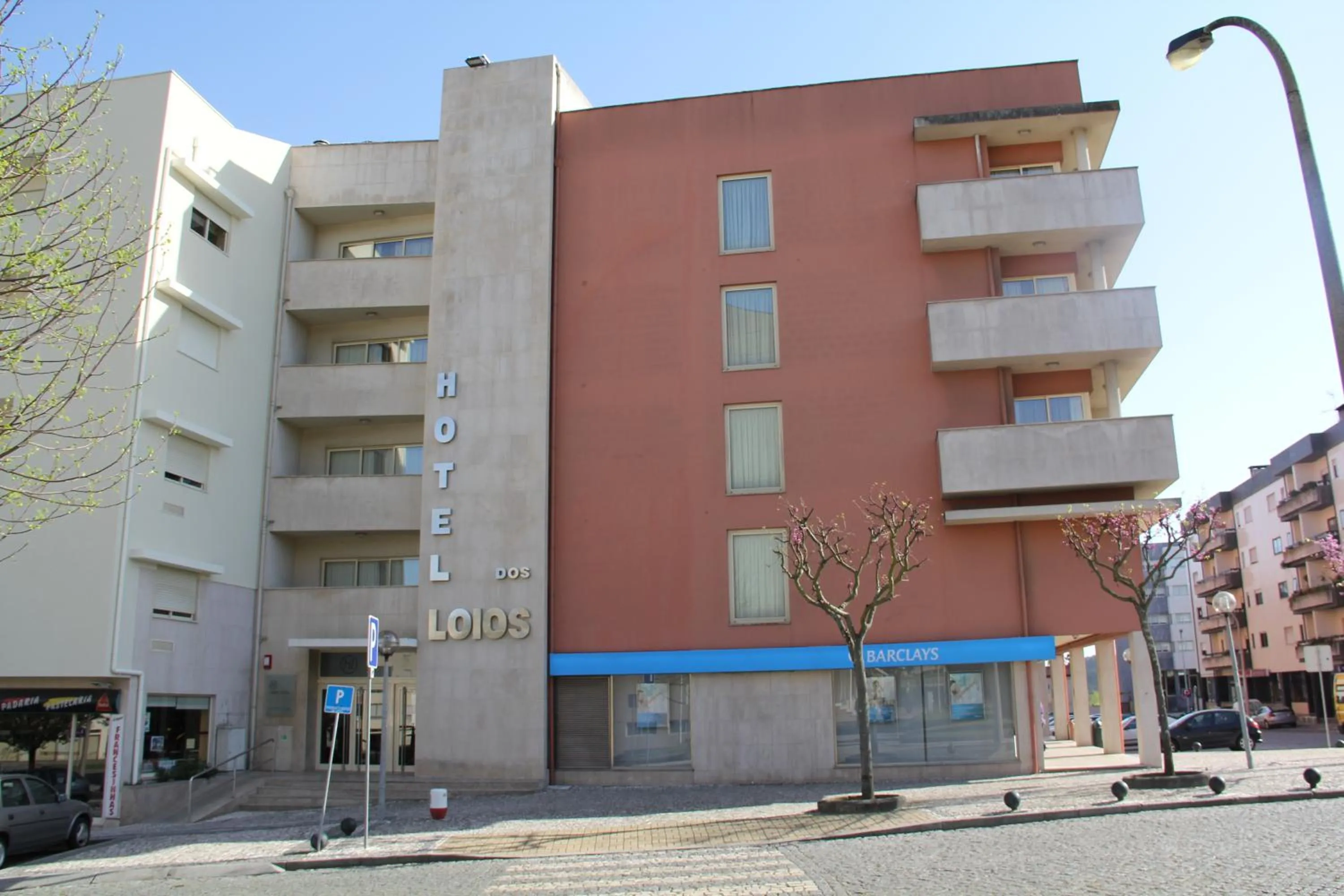 Facade/entrance in Hotel dos Loios