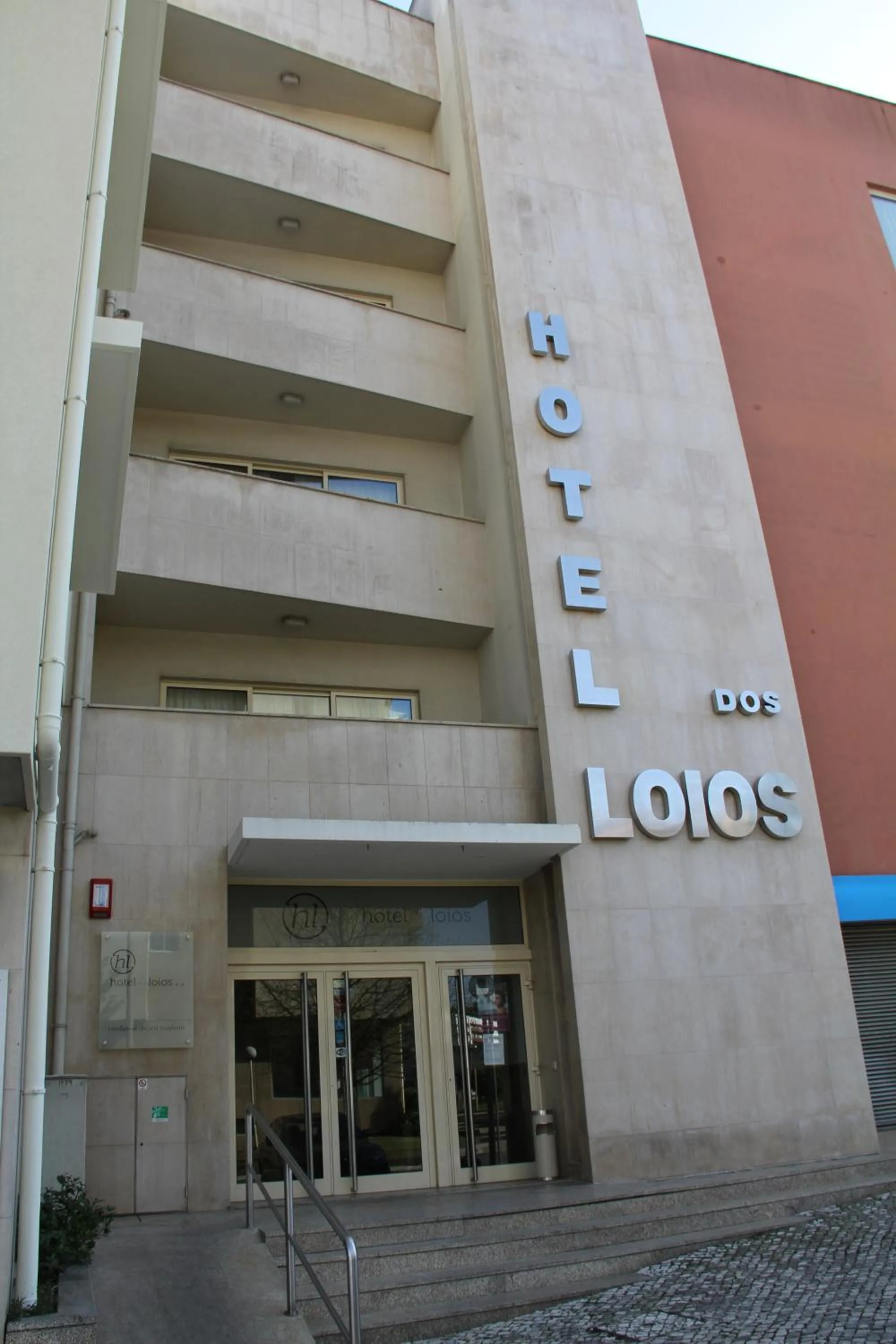 Facade/entrance in Hotel dos Loios
