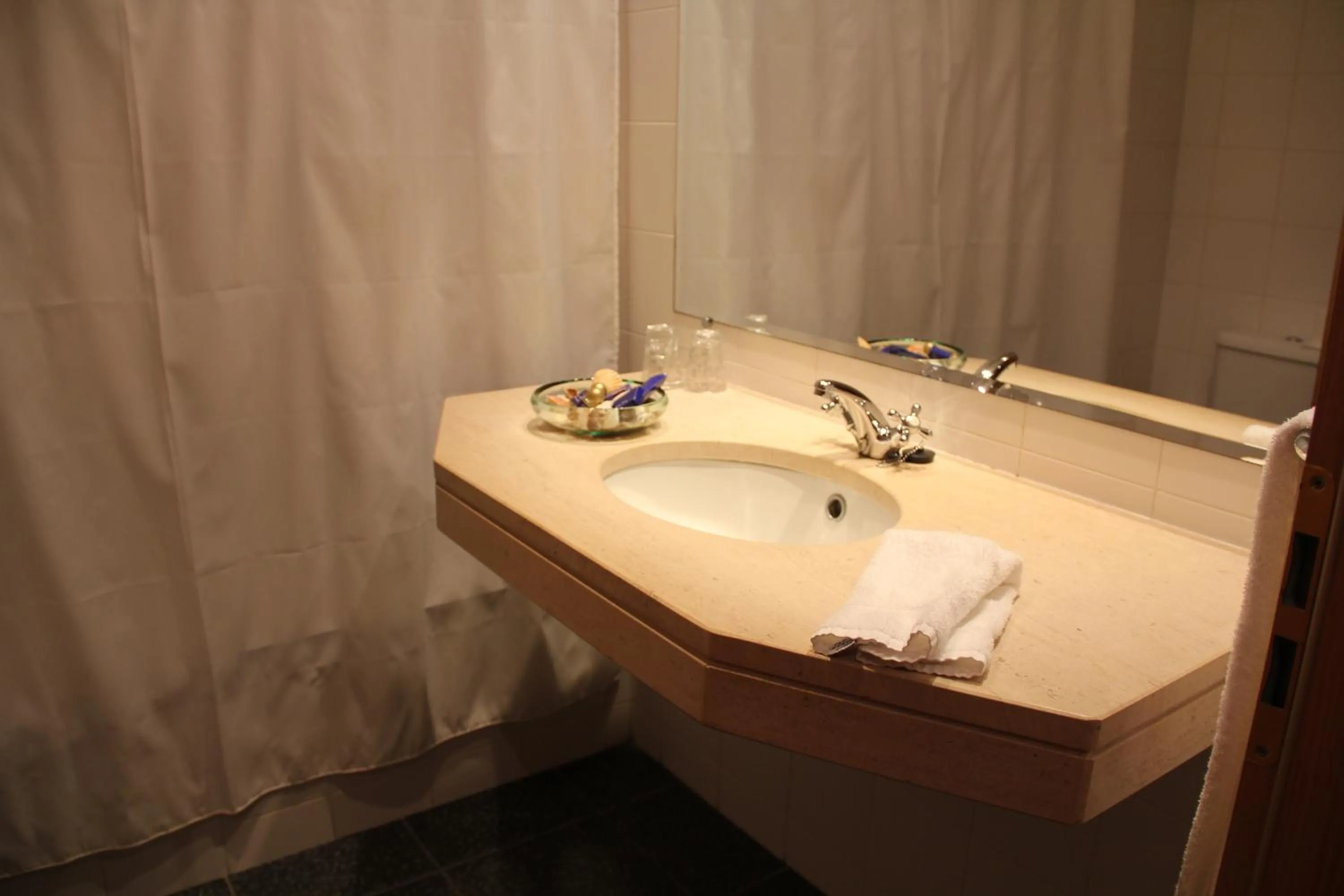 Bathroom in Hotel dos Loios