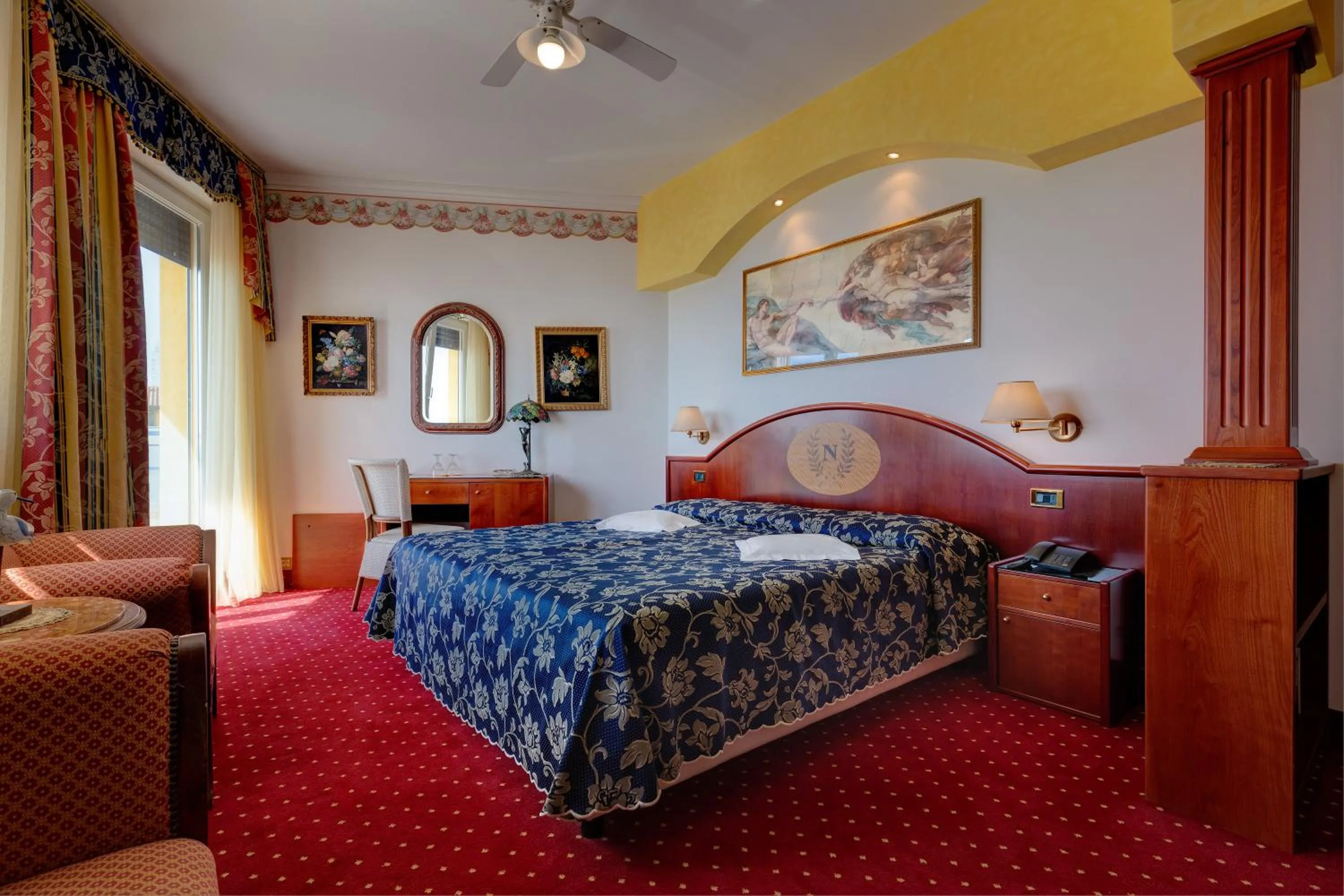 Photo of the whole room, Bed in Hotel Napoleon