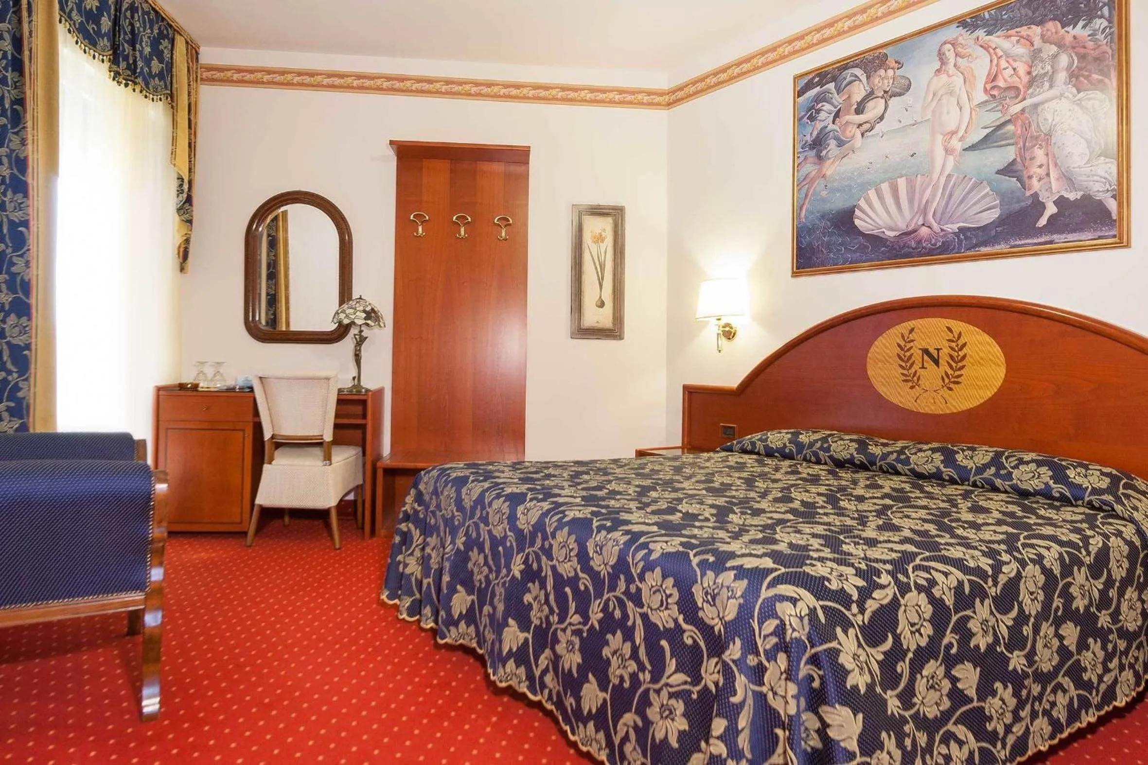 Photo of the whole room, Bed in Hotel Napoleon