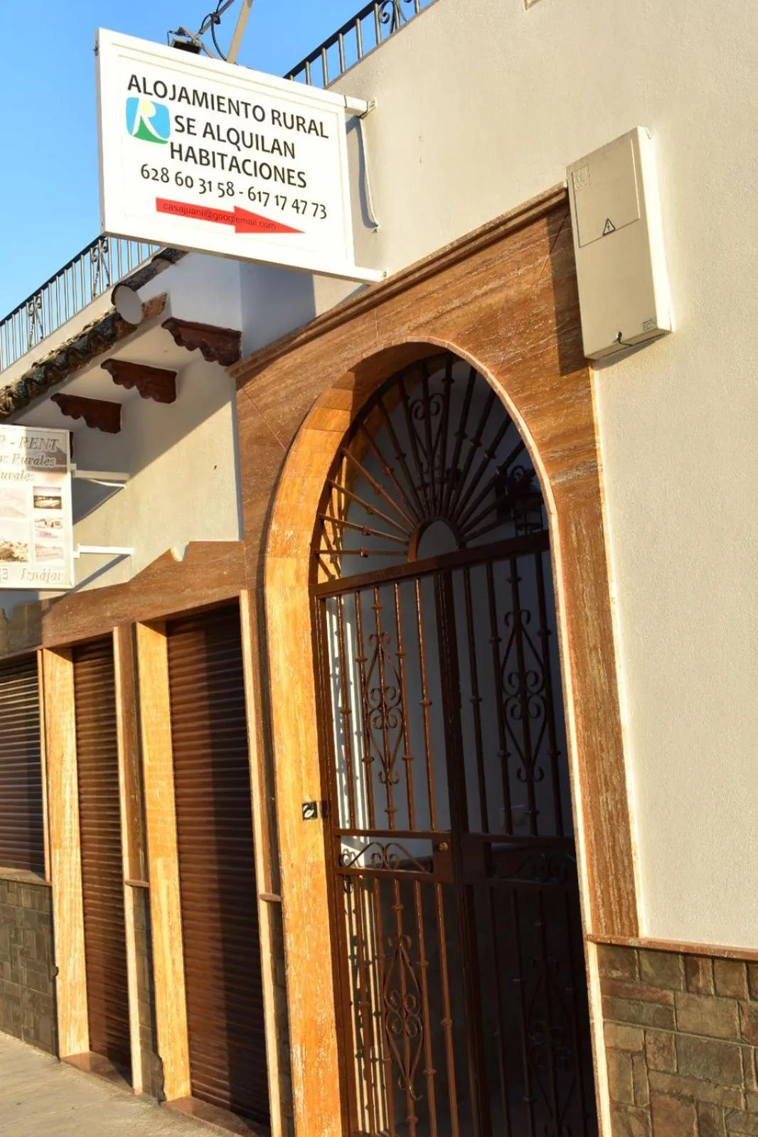 Property building in Iznájar Suites