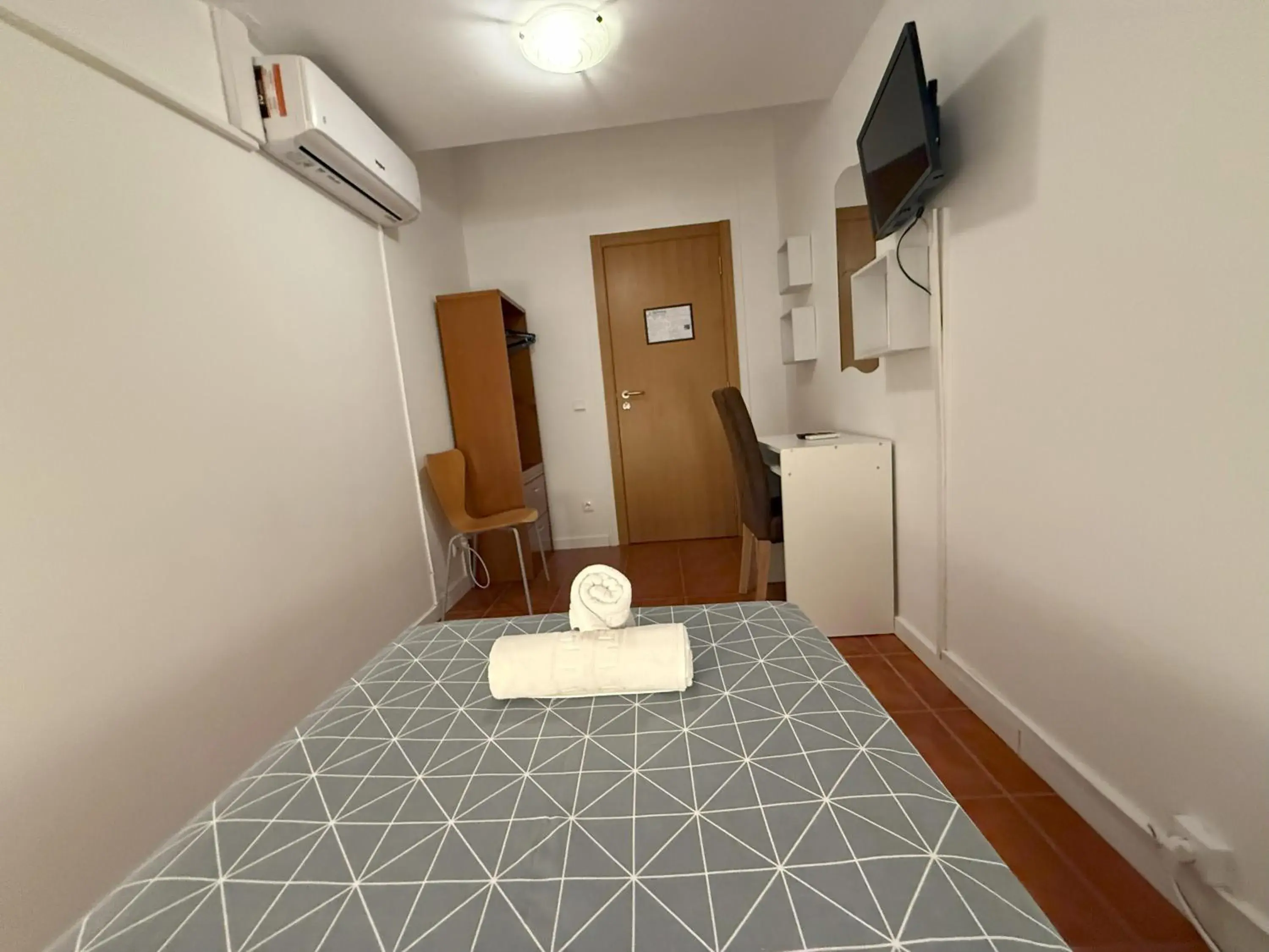 Single Room with Shared Bathroom in Pouso Dos Anjos Single Room with Shared Bathroom in Pouso Dos Anjos