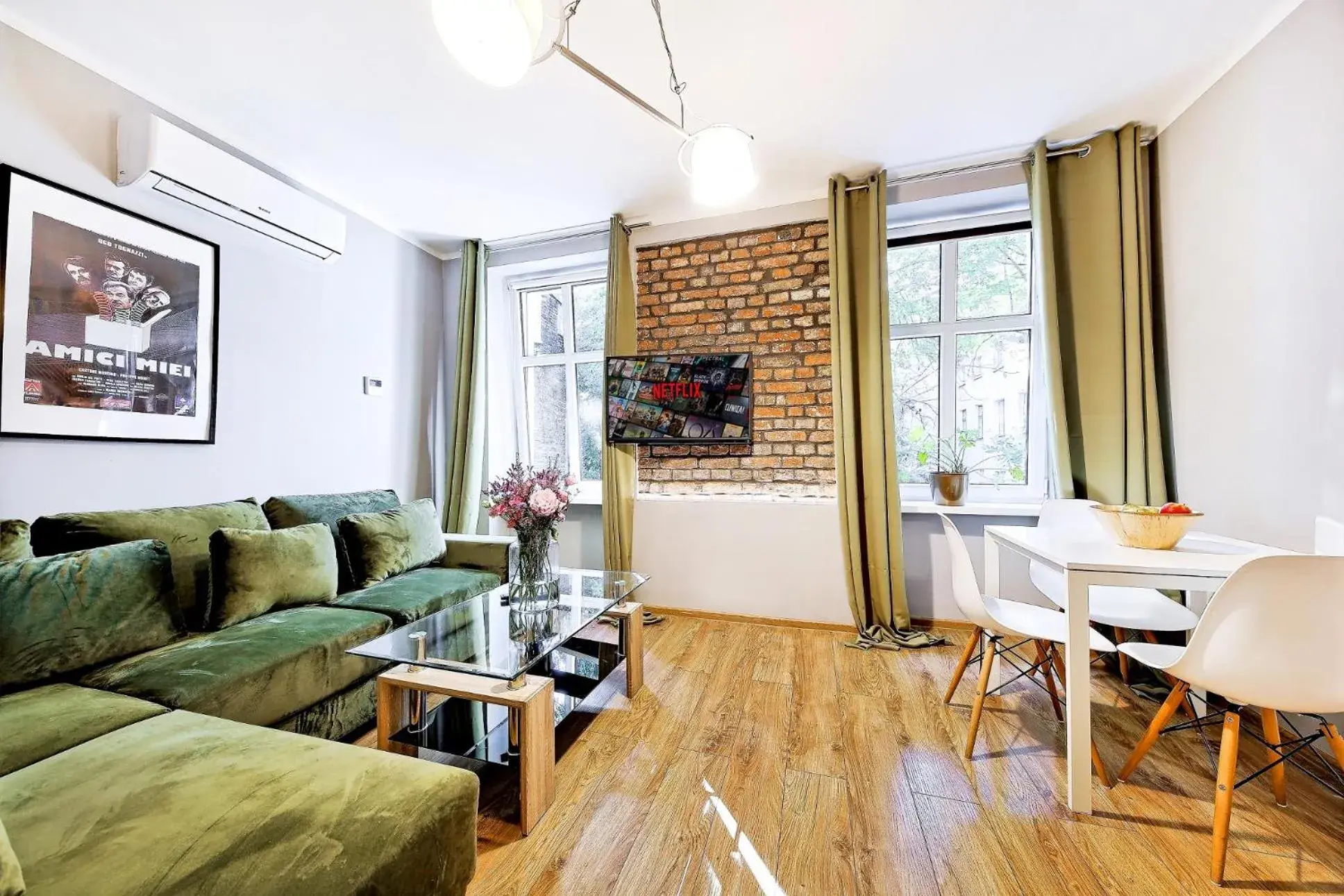 Deluxe Apartment in Cinema Apartments Deluxe Apartment in Cinema Apartments