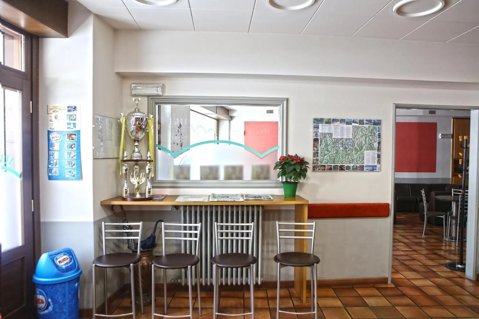 Communal lounge/ TV room in Albergo Gusmeroli