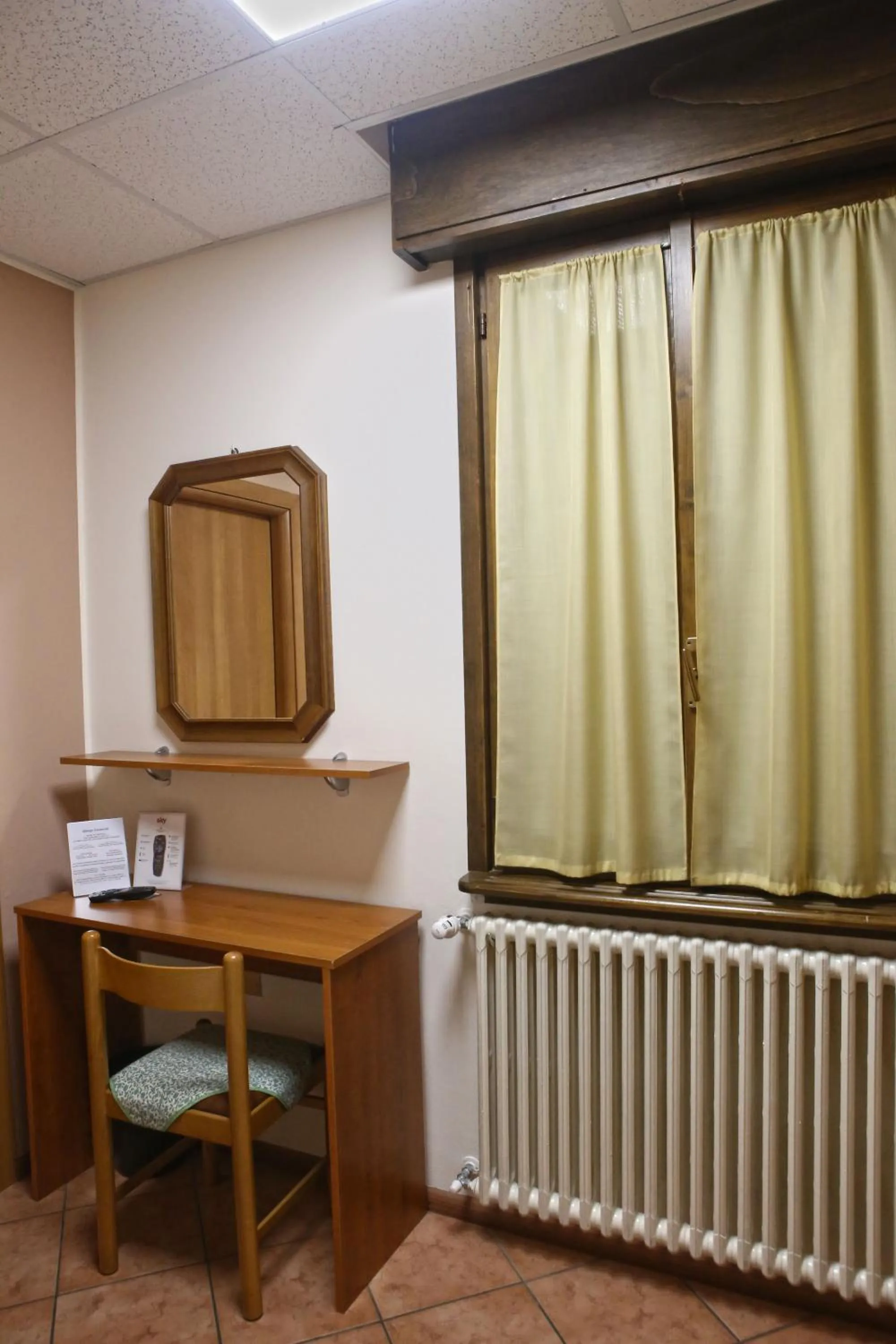 Photo of the whole room in Albergo Gusmeroli