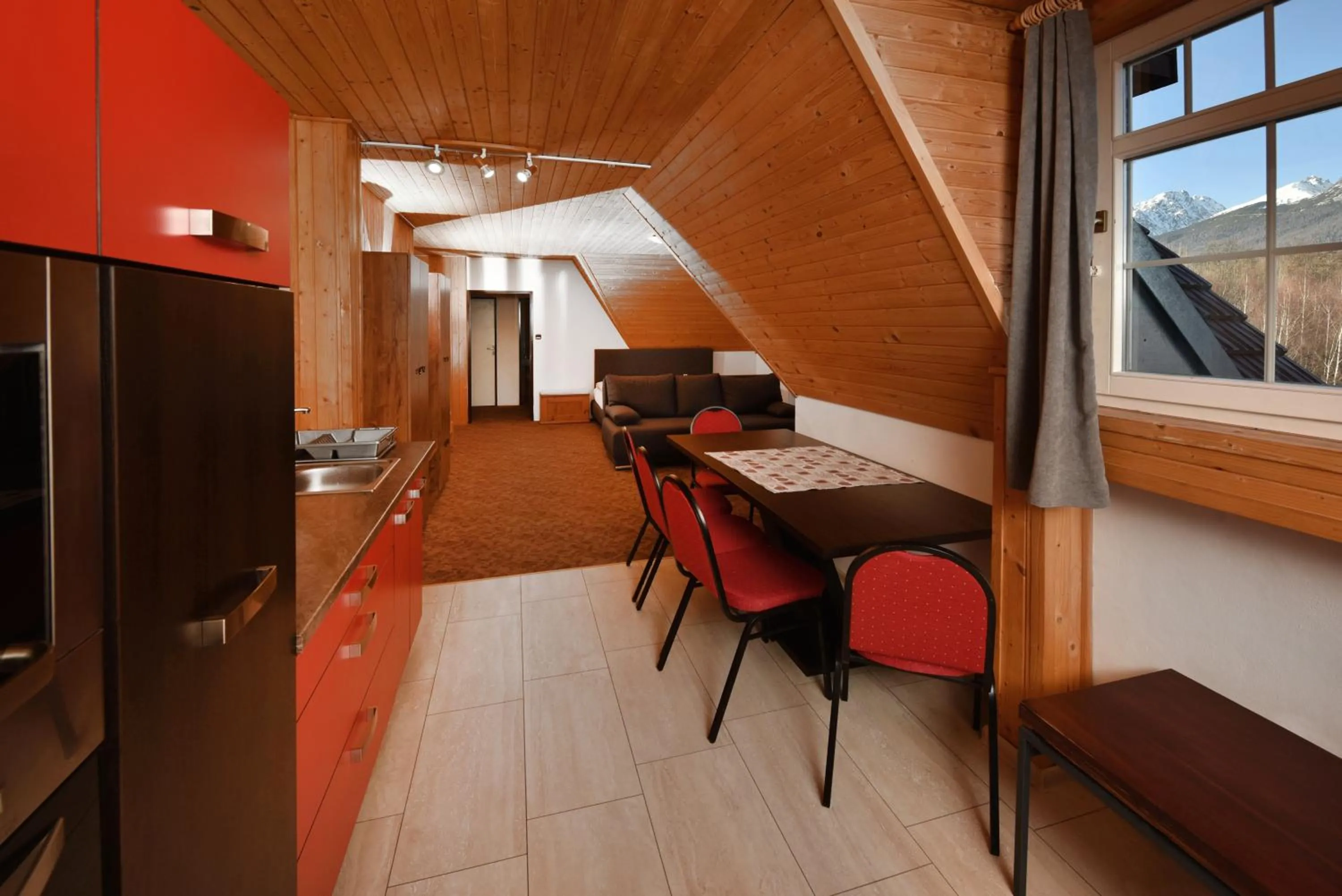 Kitchen or kitchenette in Penzión Valaška