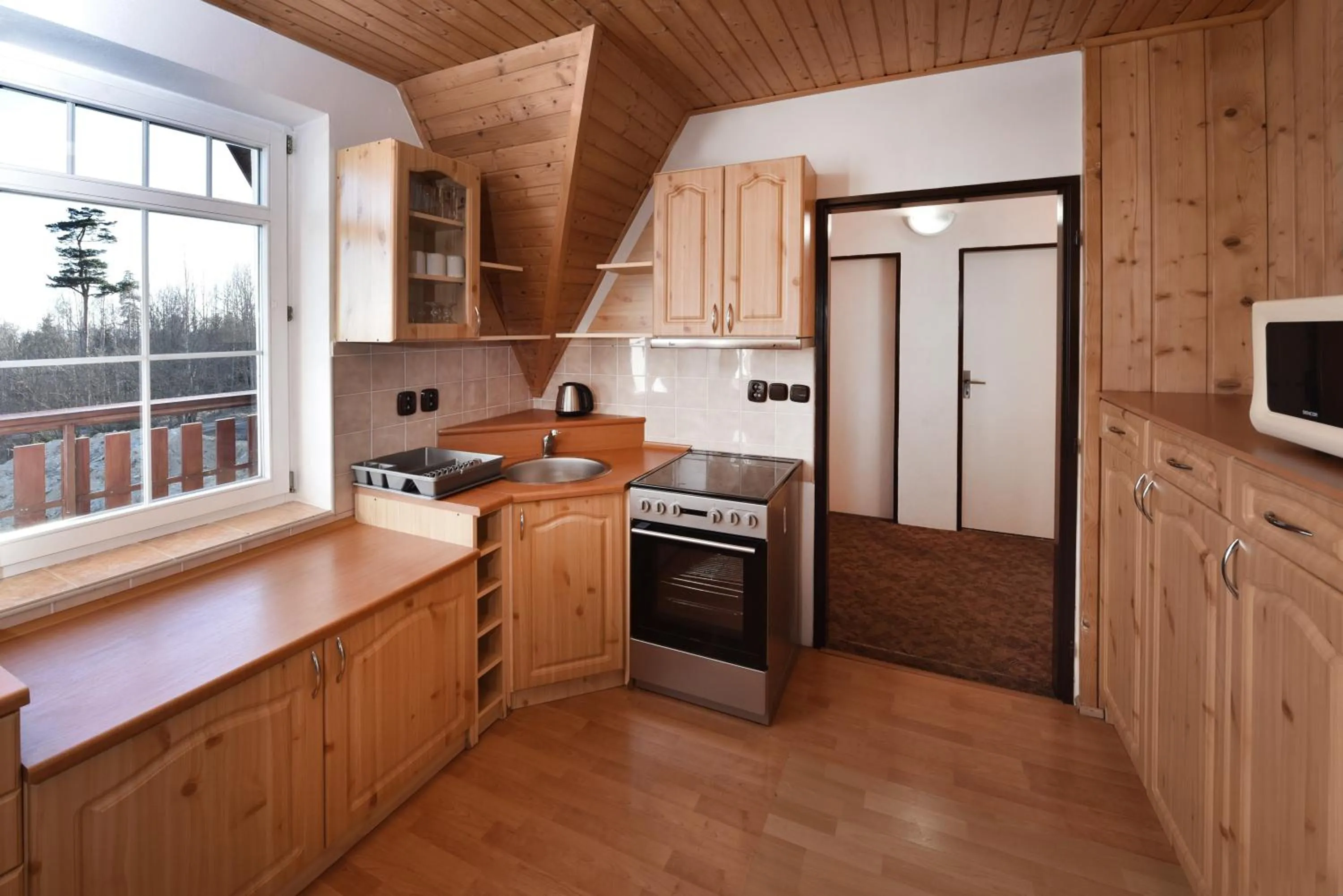 Kitchen or kitchenette in Penzión Valaška