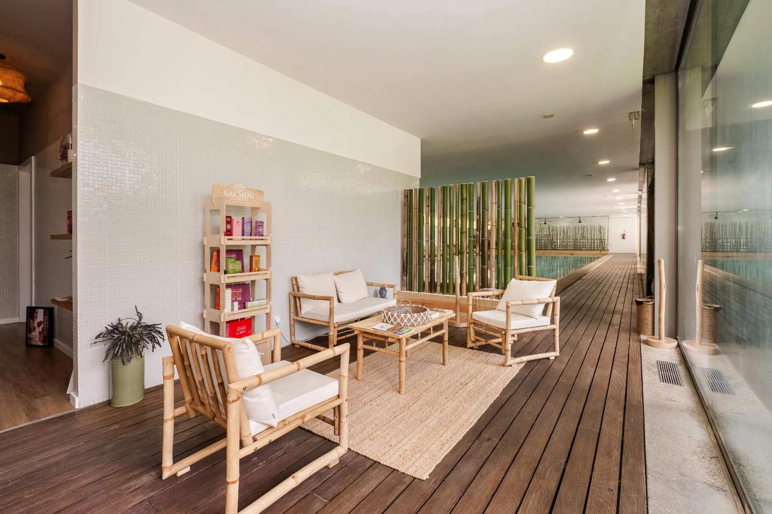 Swimming pool in Axis Ponte de Lima Golf Resort Hotel