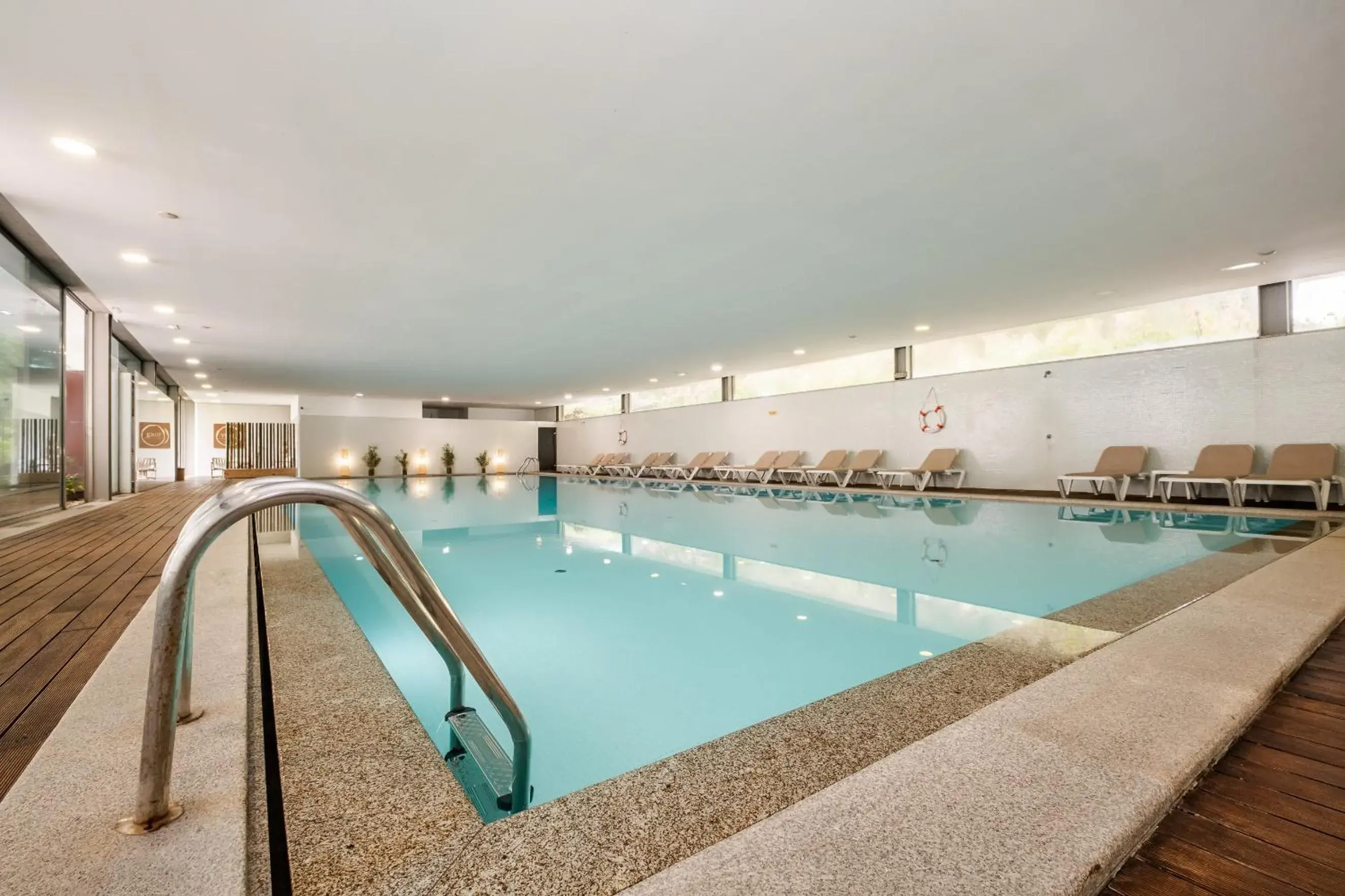 Swimming pool in Axis Ponte de Lima Golf Resort Hotel Swimming pool in Axis Ponte de Lima Golf Resort Hotel