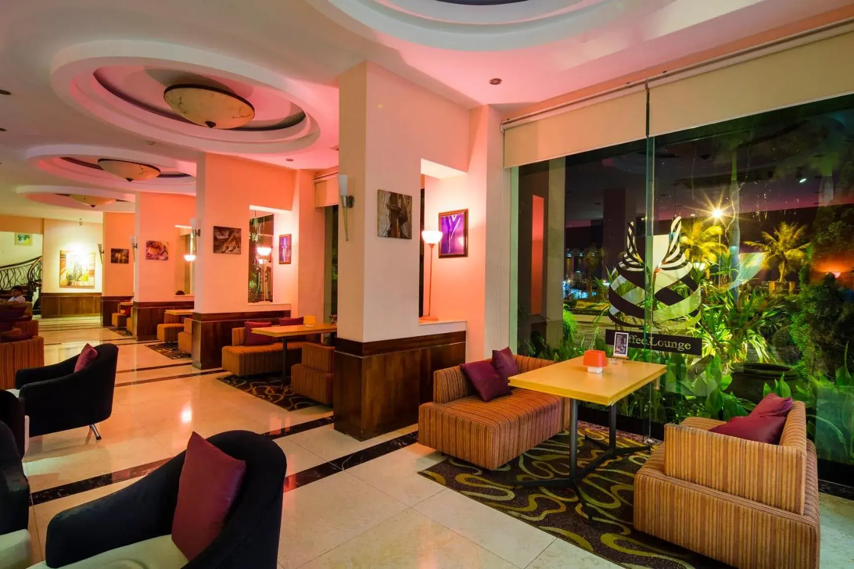 Lounge or bar in Sai Gon Quang Binh Hotel Lounge or bar in Sai Gon Quang Binh Hotel