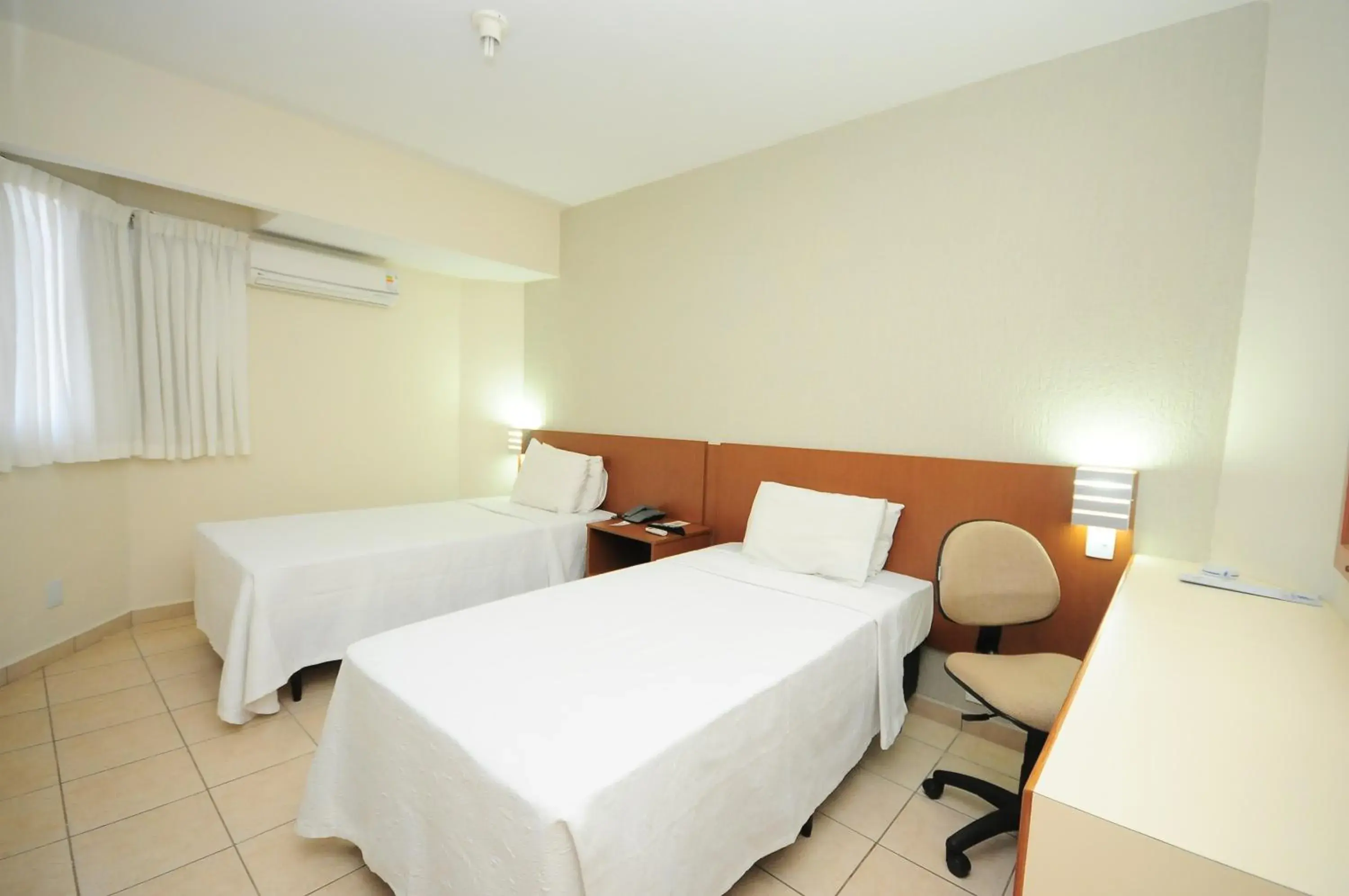 Superior Twin Room - single occupancy in Hotel Riviera Superior Twin Room - single occupancy in Hotel Riviera