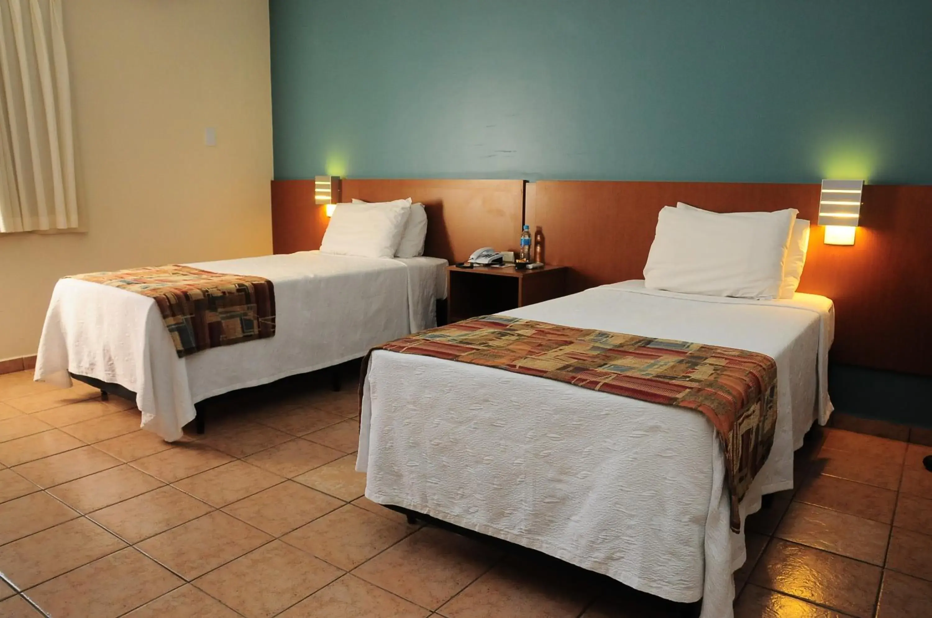 Property building, Bed in Hotel Riviera Property building, Bed in Hotel Riviera