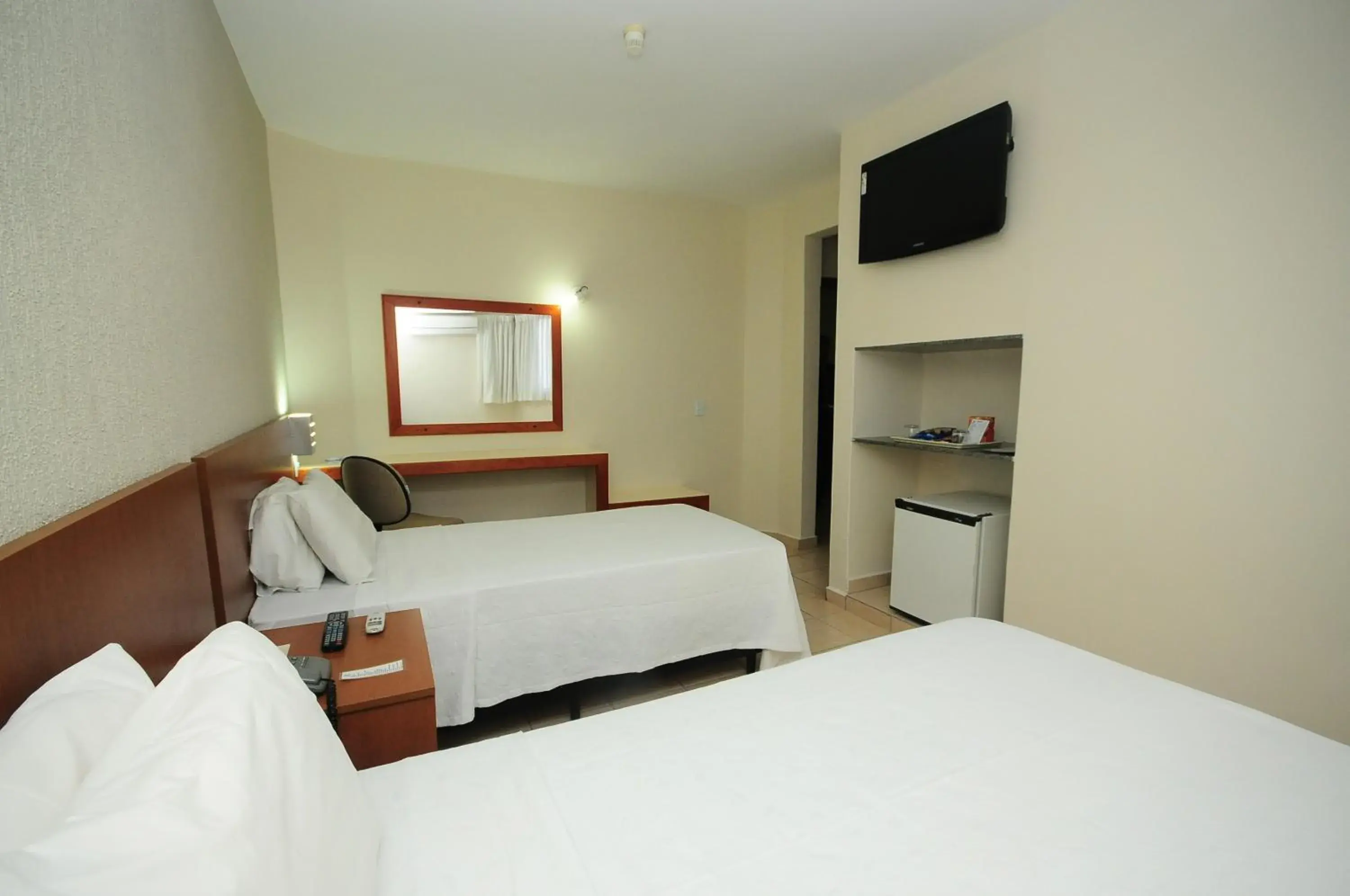 Property building, Bed in Hotel Riviera Property building, Bed in Hotel Riviera