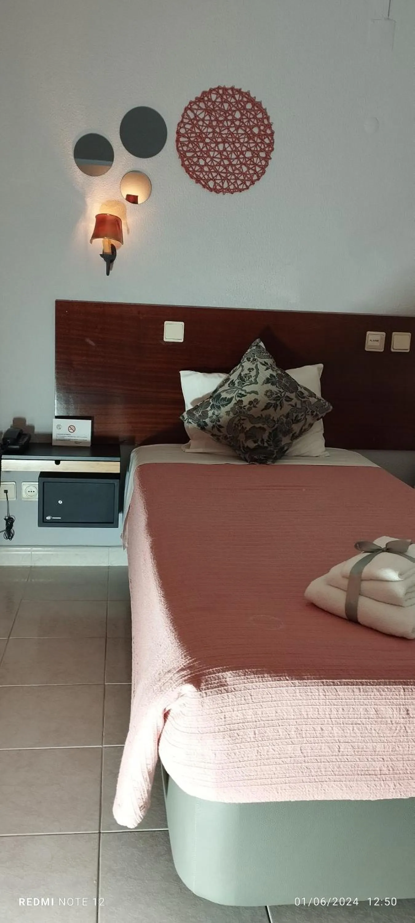 Bed in Hotel Alnacir