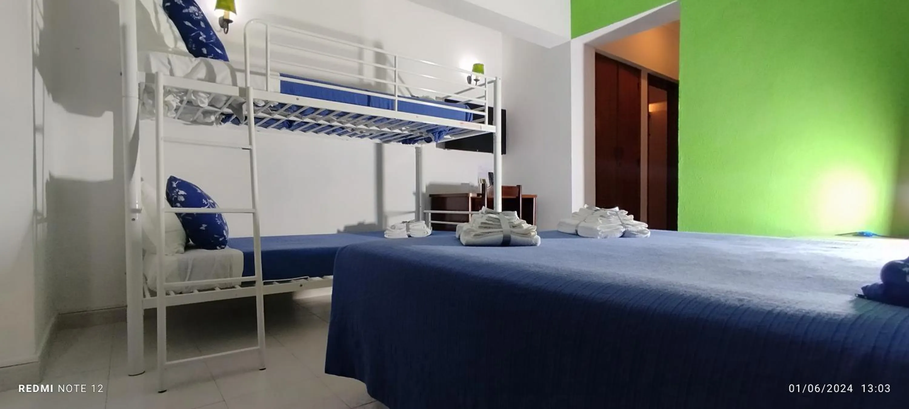 Bed in Hotel Alnacir