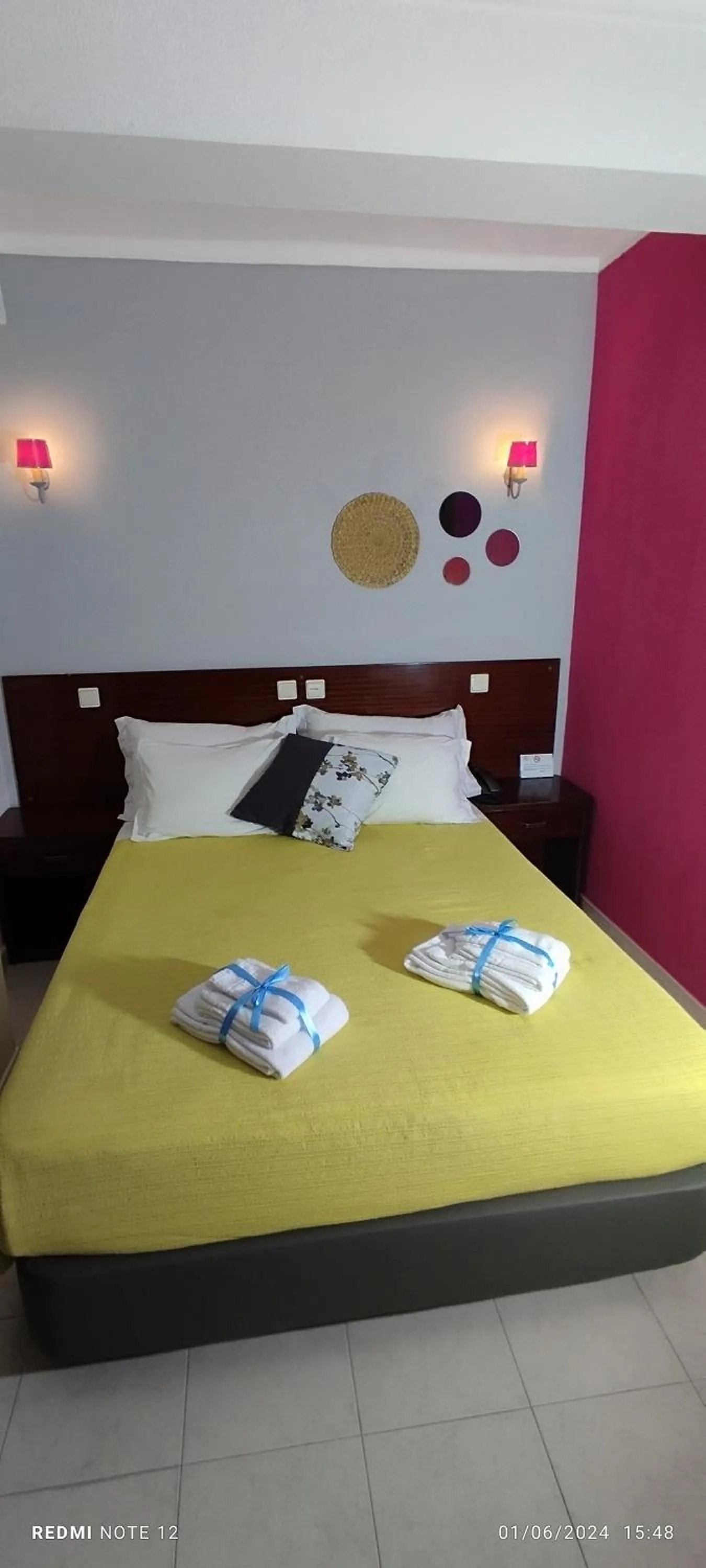 Bed in Hotel Alnacir