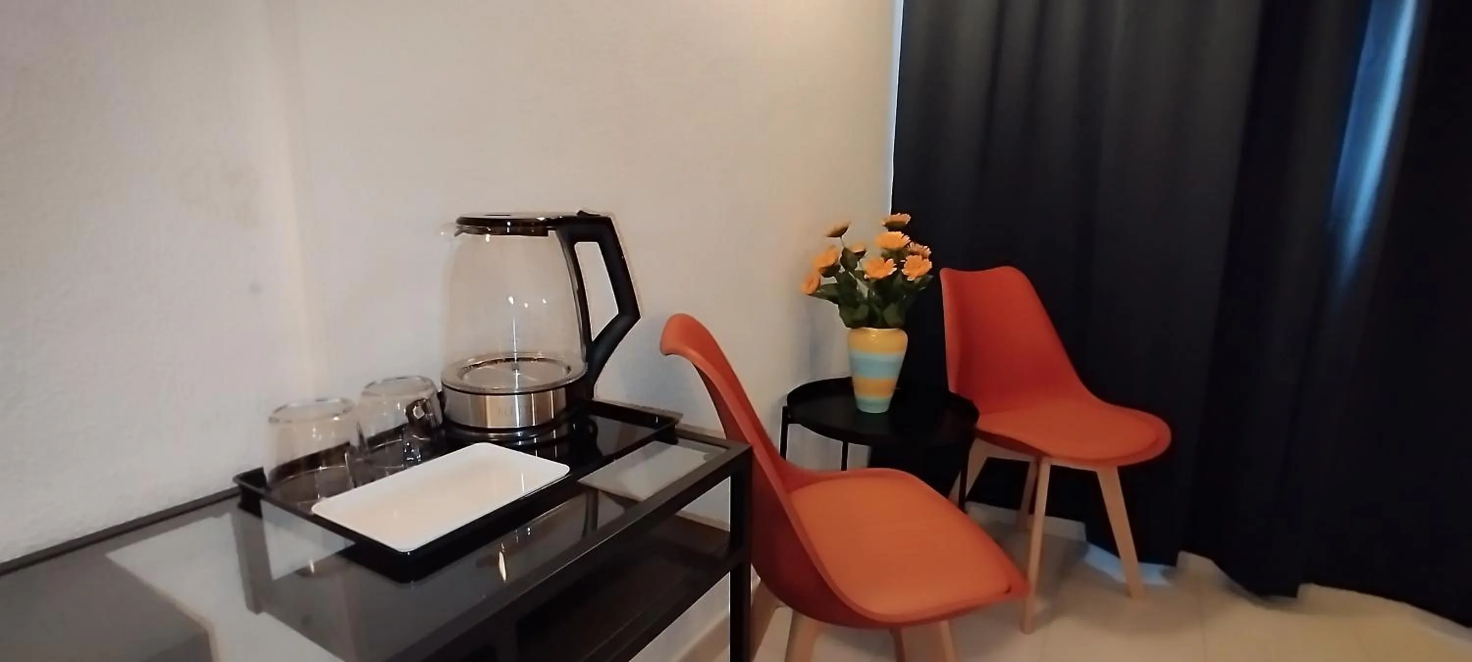 Coffee/tea facilities in Hotel Alnacir