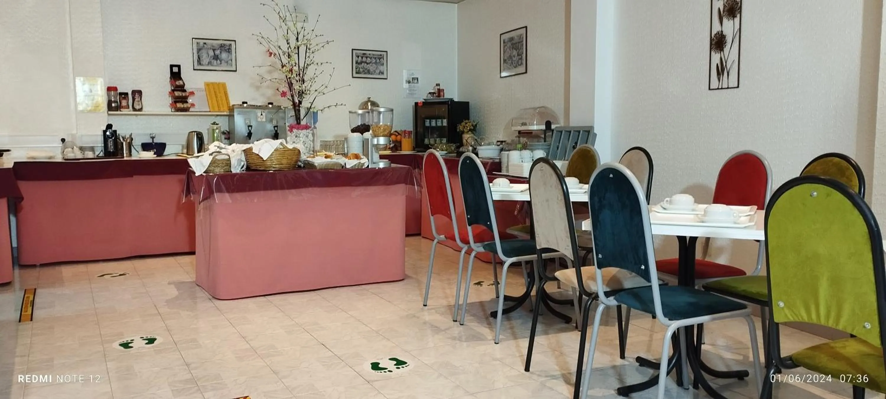 Coffee/tea facilities in Hotel Alnacir