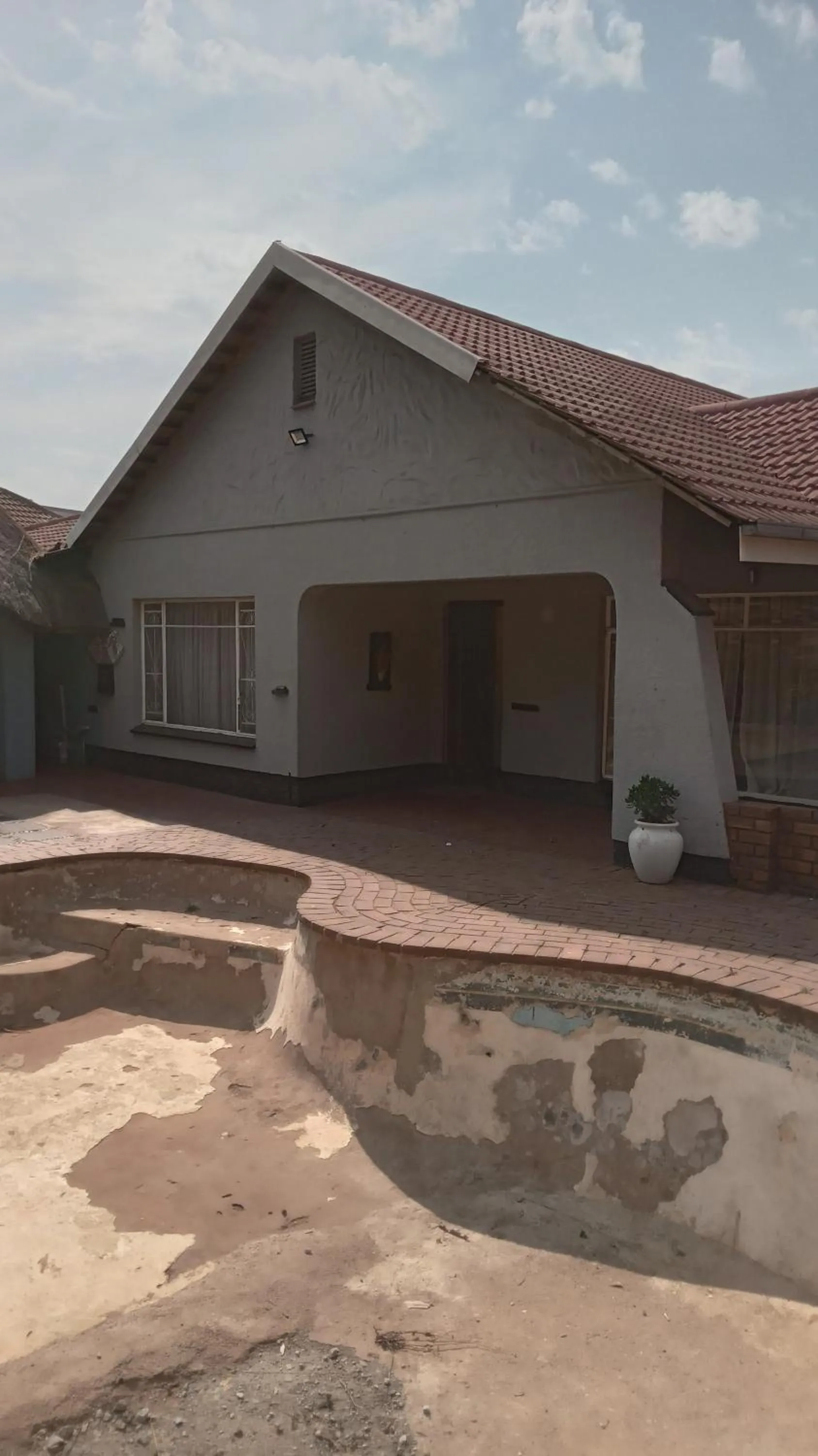 Property building in Acacia Guesthouse