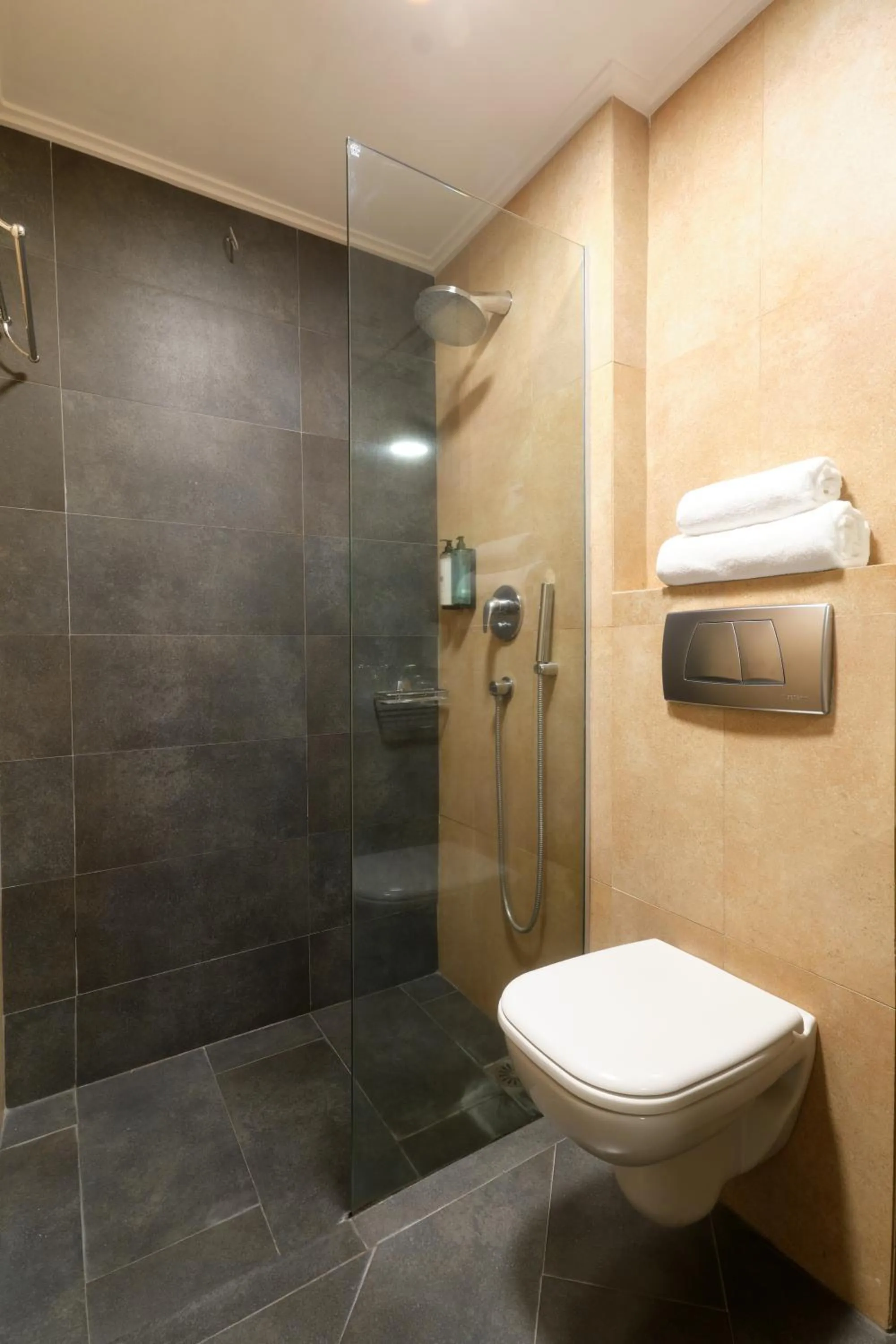 Bathroom in Aphrodite Hotel