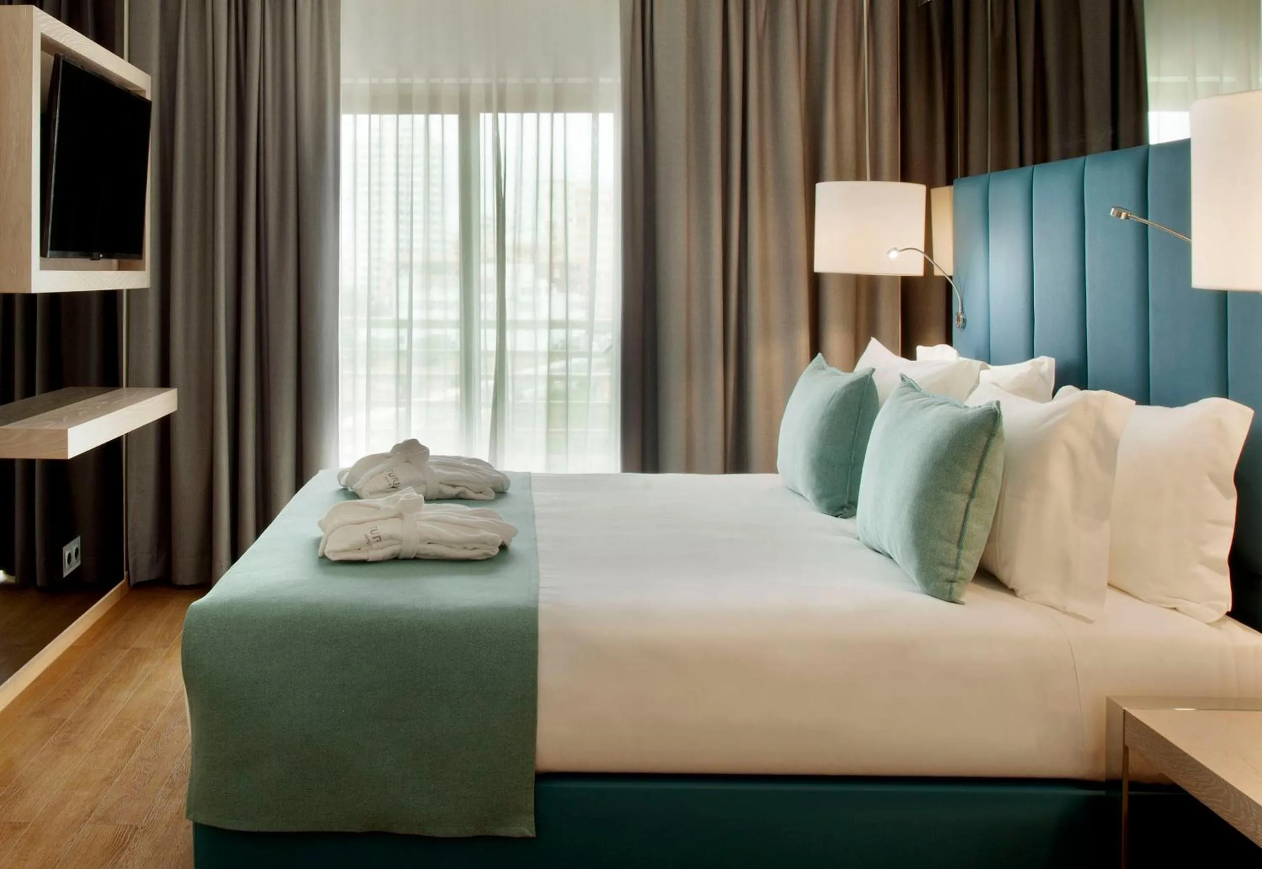 Bed in TURIM Presidente Hotel