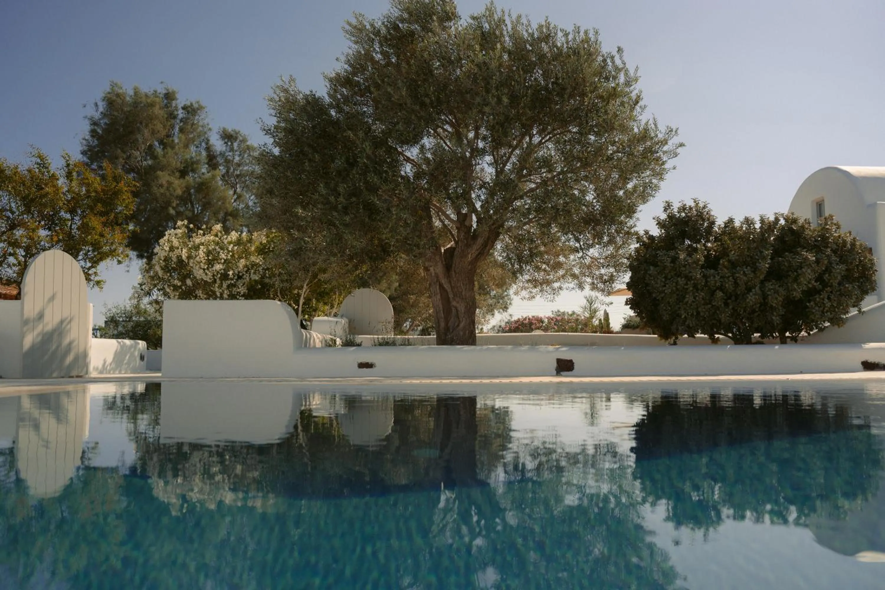 Swimming pool in Black Rose Beach Suites