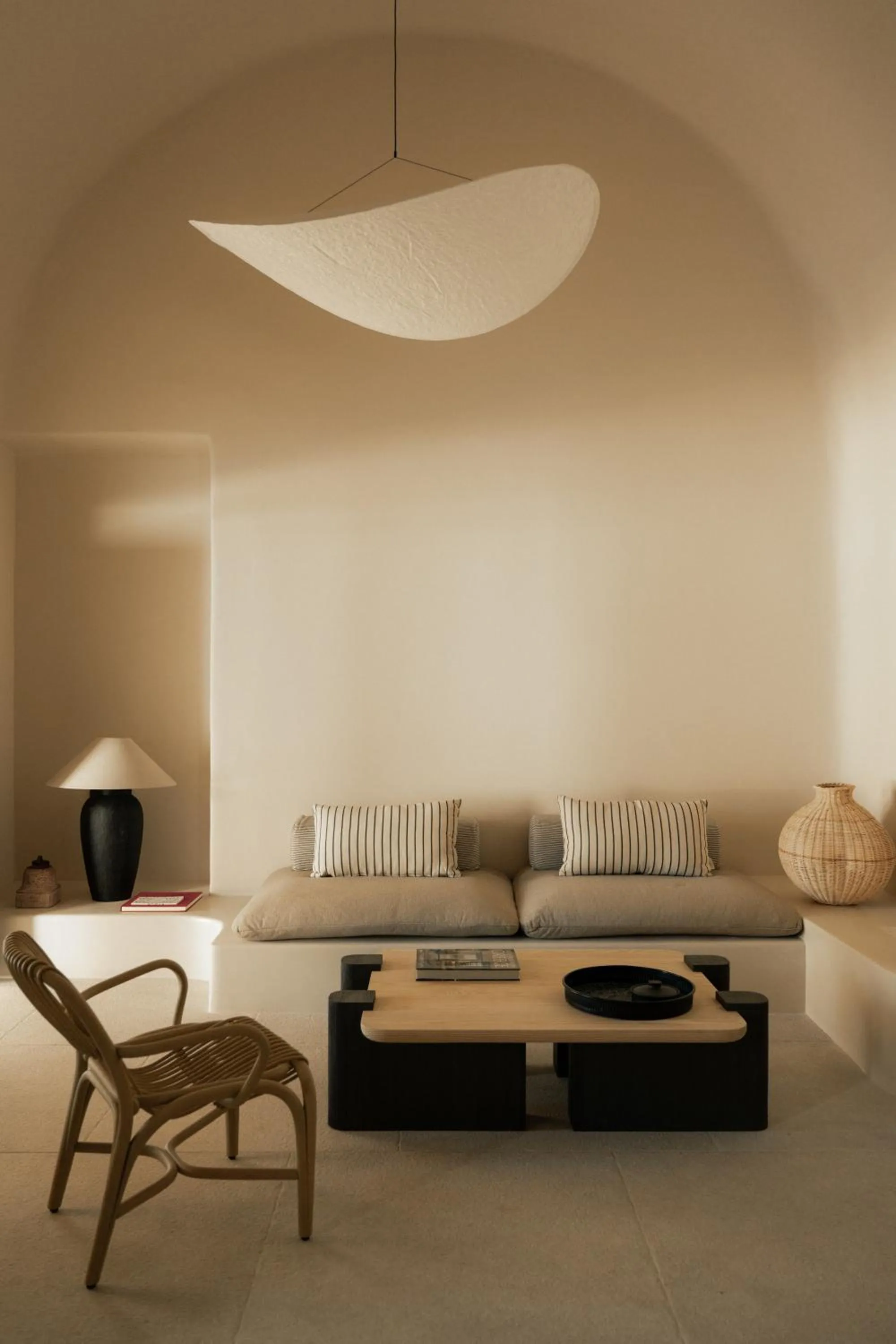 Living room in Black Rose Beach Suites